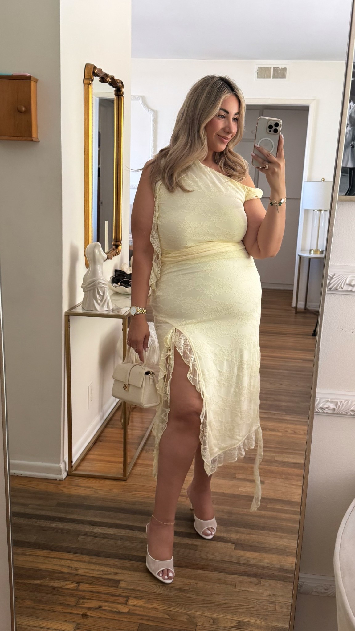 #LTKMidsize #LTKStyleTip #LTKShoeCrush