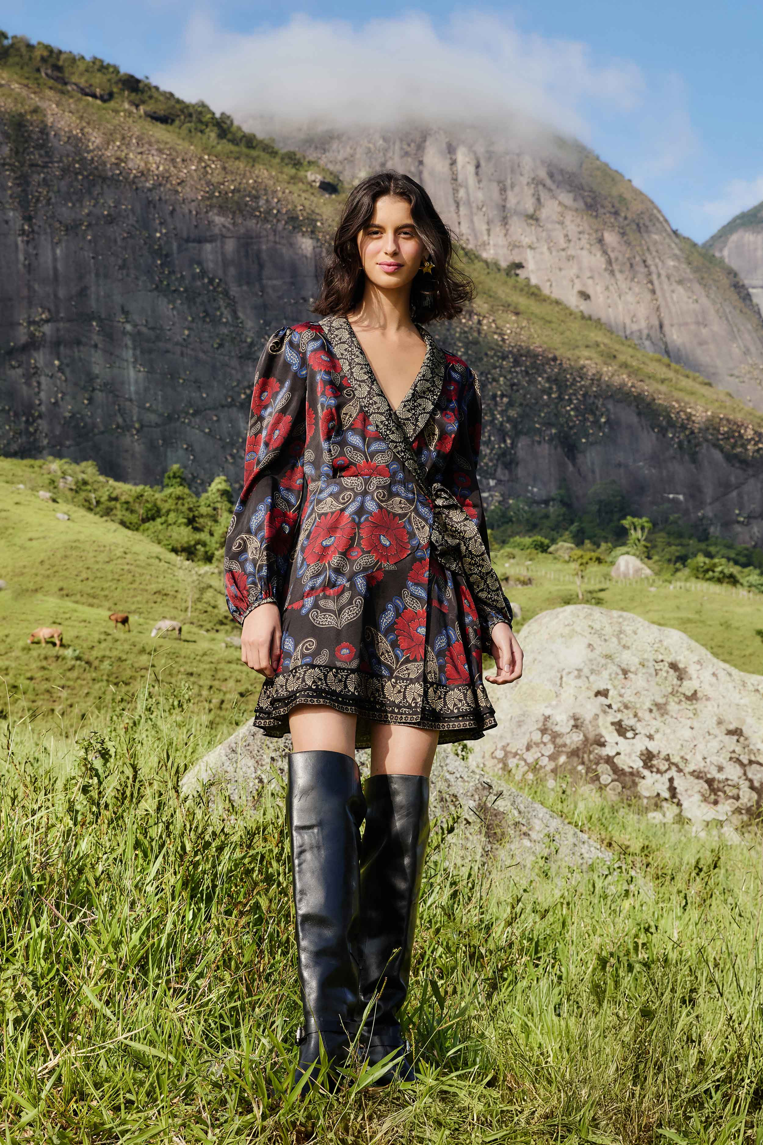 Black Valentina Wrap Lenzing� Ecovero� Viscose Mini Dress | FARM Rio | FarmRio (US)