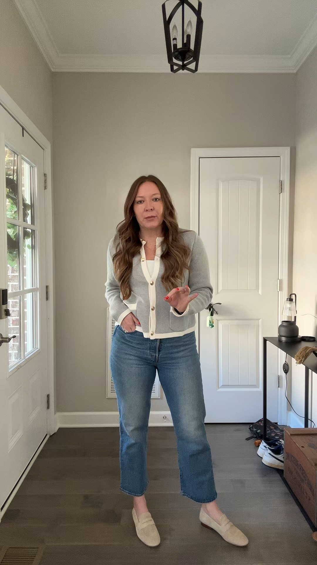 Lady cardigan / tts wearing a medium 
White layering tank top/ tts wearing a medium 
Ankle jeans / Levi’s / tts wearing a 29
Suede loafers / so comfortable! / tts

#LTKWorkwear #LTKootd #LTKdayinmylife