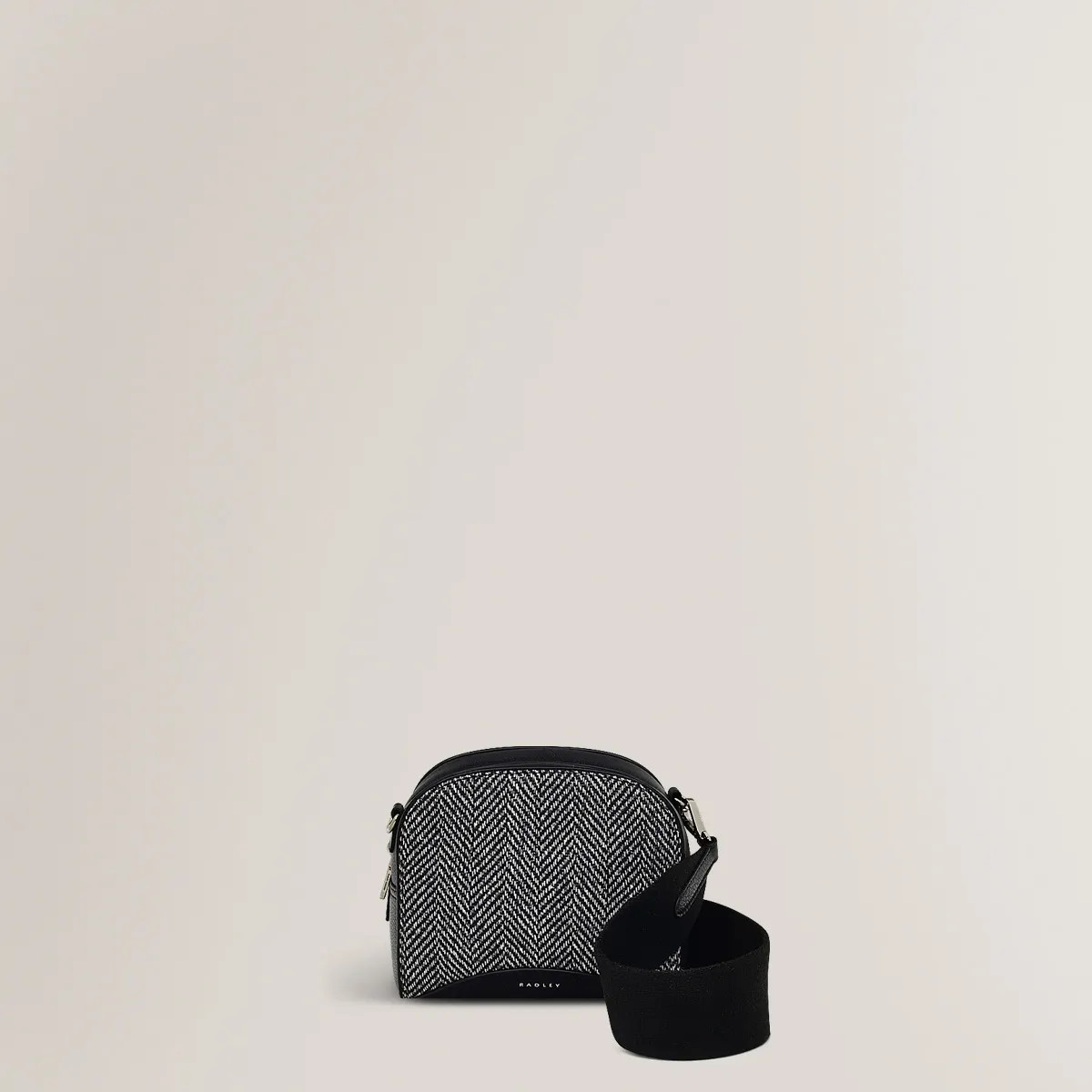 Racing Green Phone Crossbody Bag | Albert Road AW24 | Radley | Radley London US