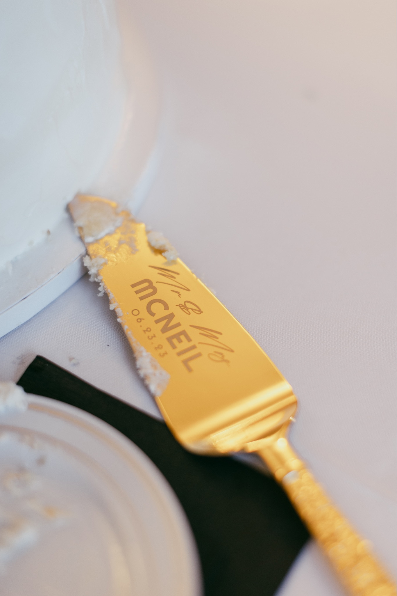 Custom wedding cake knife & server set 🍰

#LTKwedding