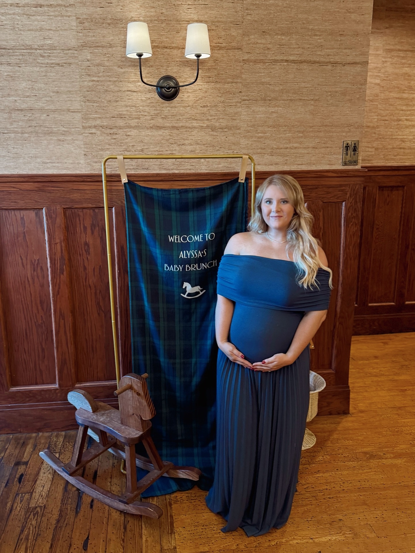 The sweetest sprinkle for our baby boy ☕️🧸🏸🇺🇸🐎

We had the best time celebrating with our family & friends! Feeling so blessed & thankful for all of the love and support 🤎 Mama, Daddy & Big Sis can’t wait to meet you soon! 

#babysprinkle #babyboy #ralphlauren #ralphscoffee #ralphlaurenbabyshower #ralphscoffeetheme