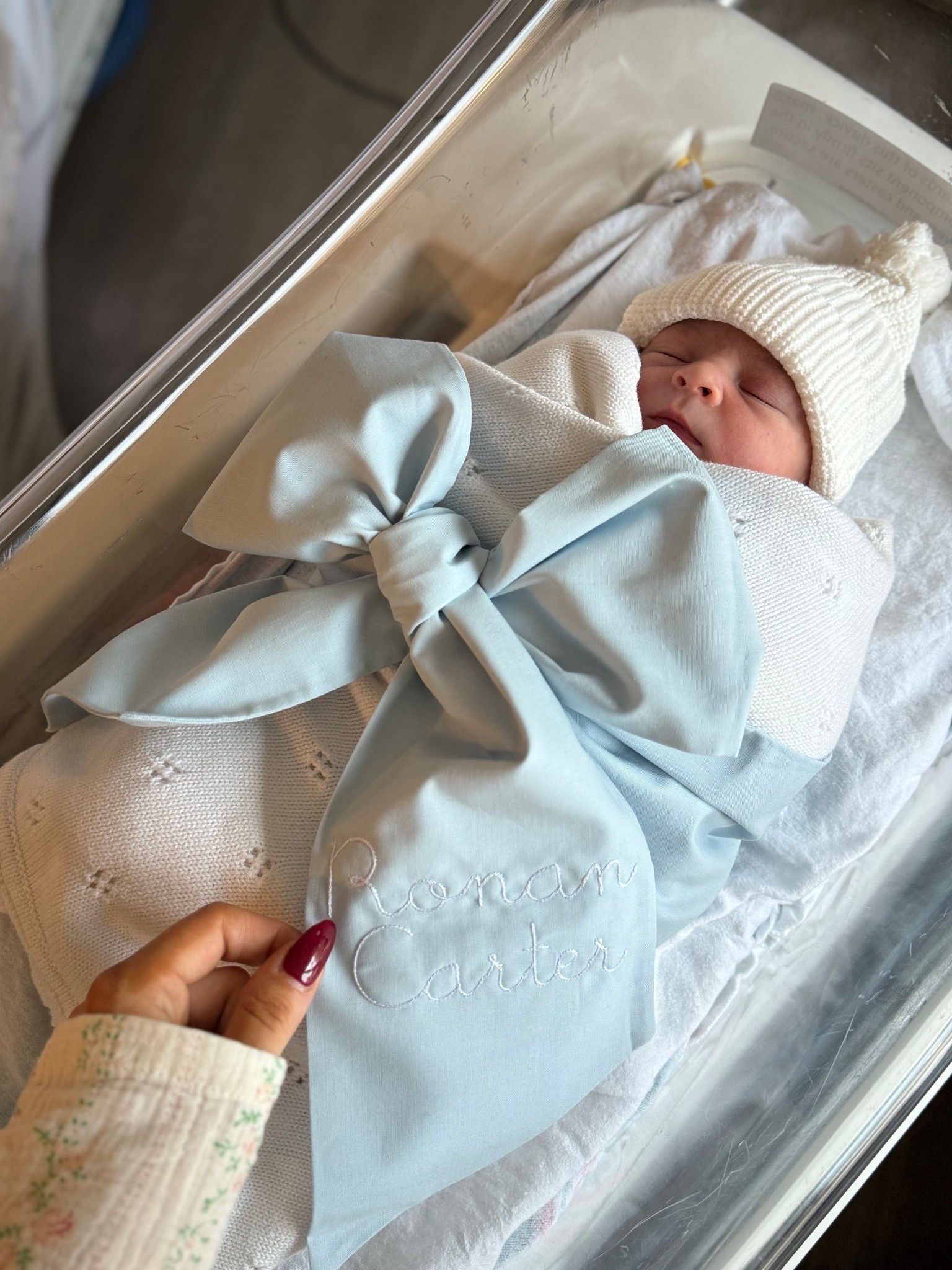 Everything I brought for photos in the hospital! 🍼 

#LTKmomlife #LTKBump #LTKBaby