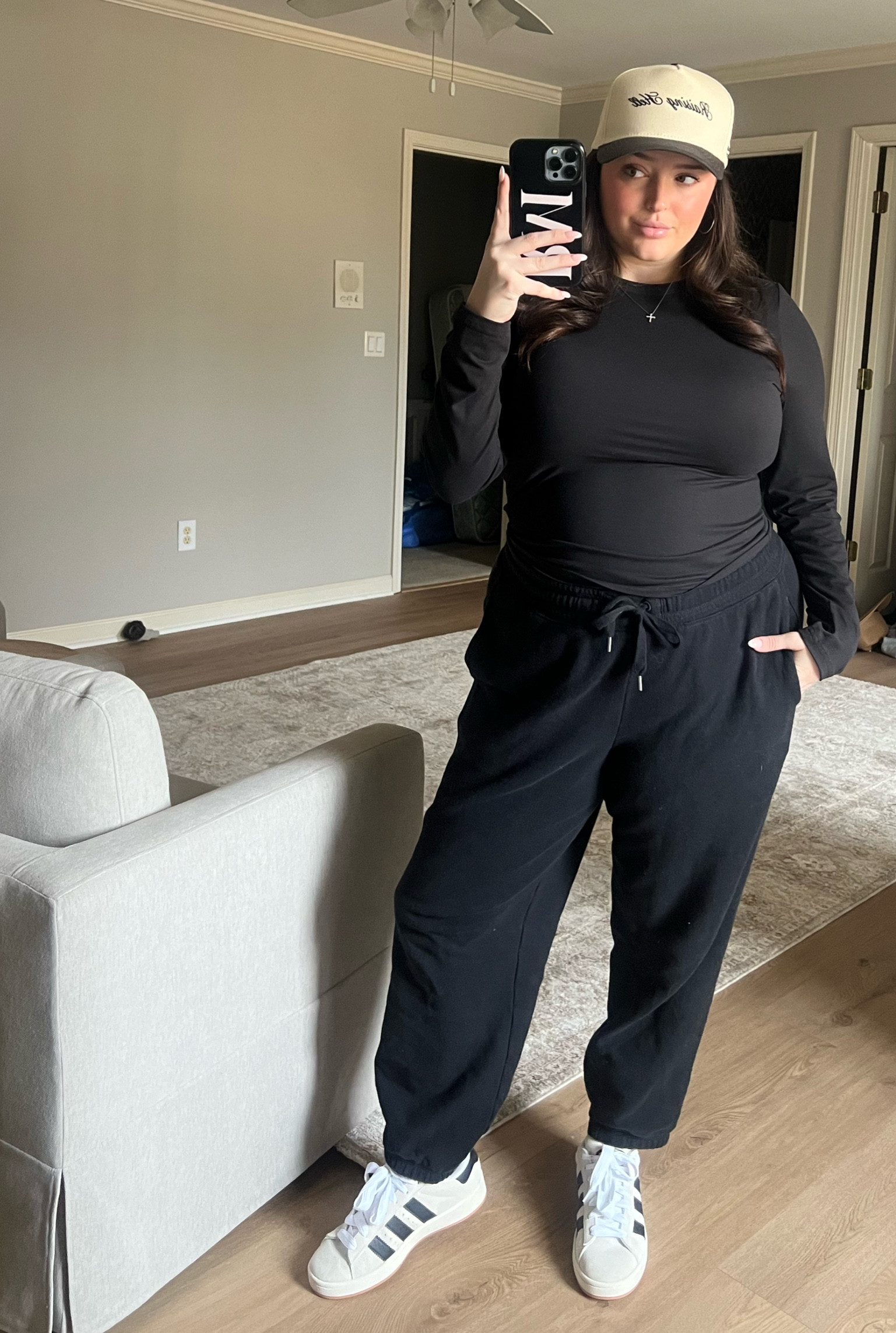 Neutral chill fit 🖤 

#LTKStyleTip #LTKMidsize #LTKFindsUnder100