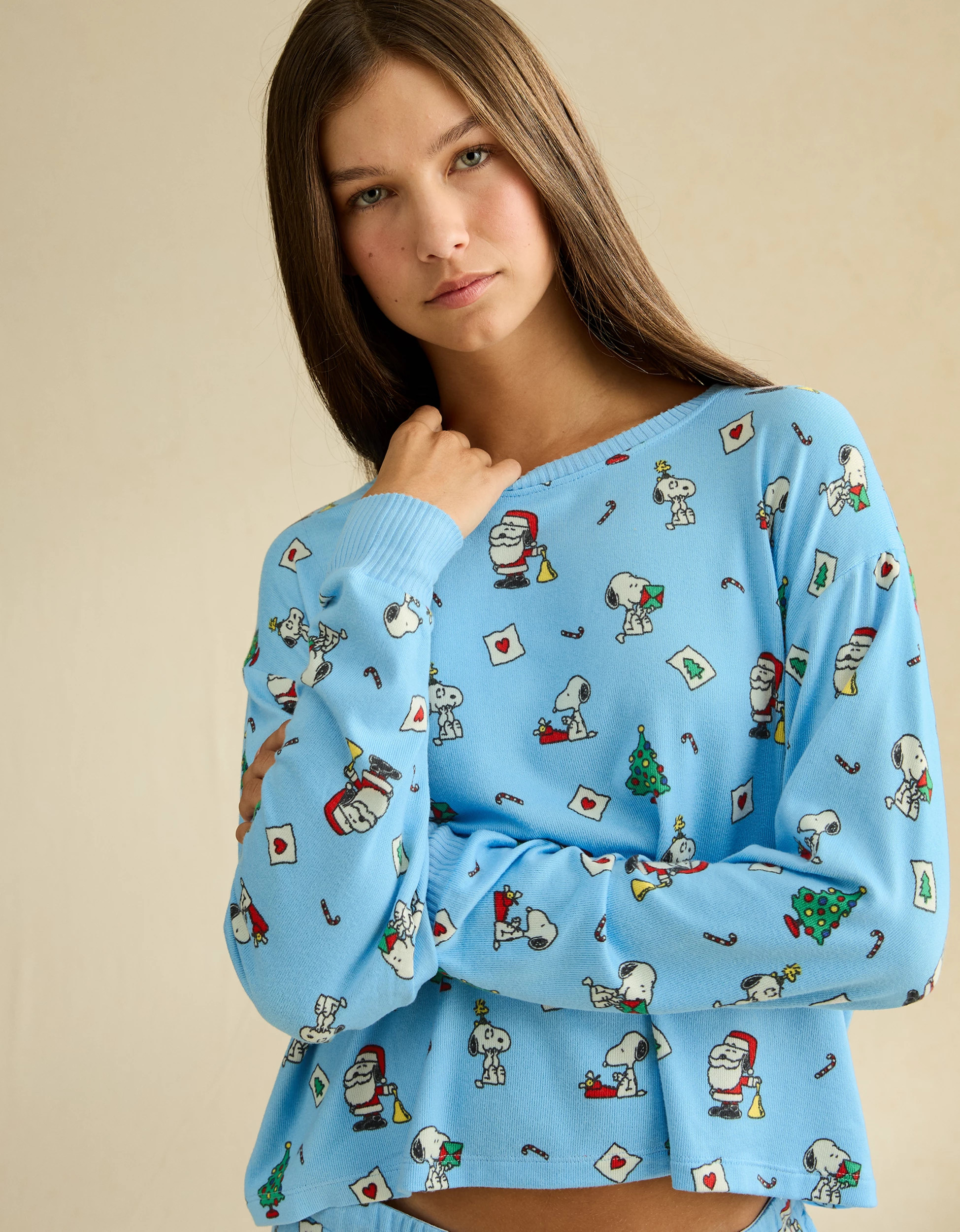 AE Luxe Plush Snoopy Long Sleeve + Pant PJ Set | American Eagle Outfitters (US & CA)