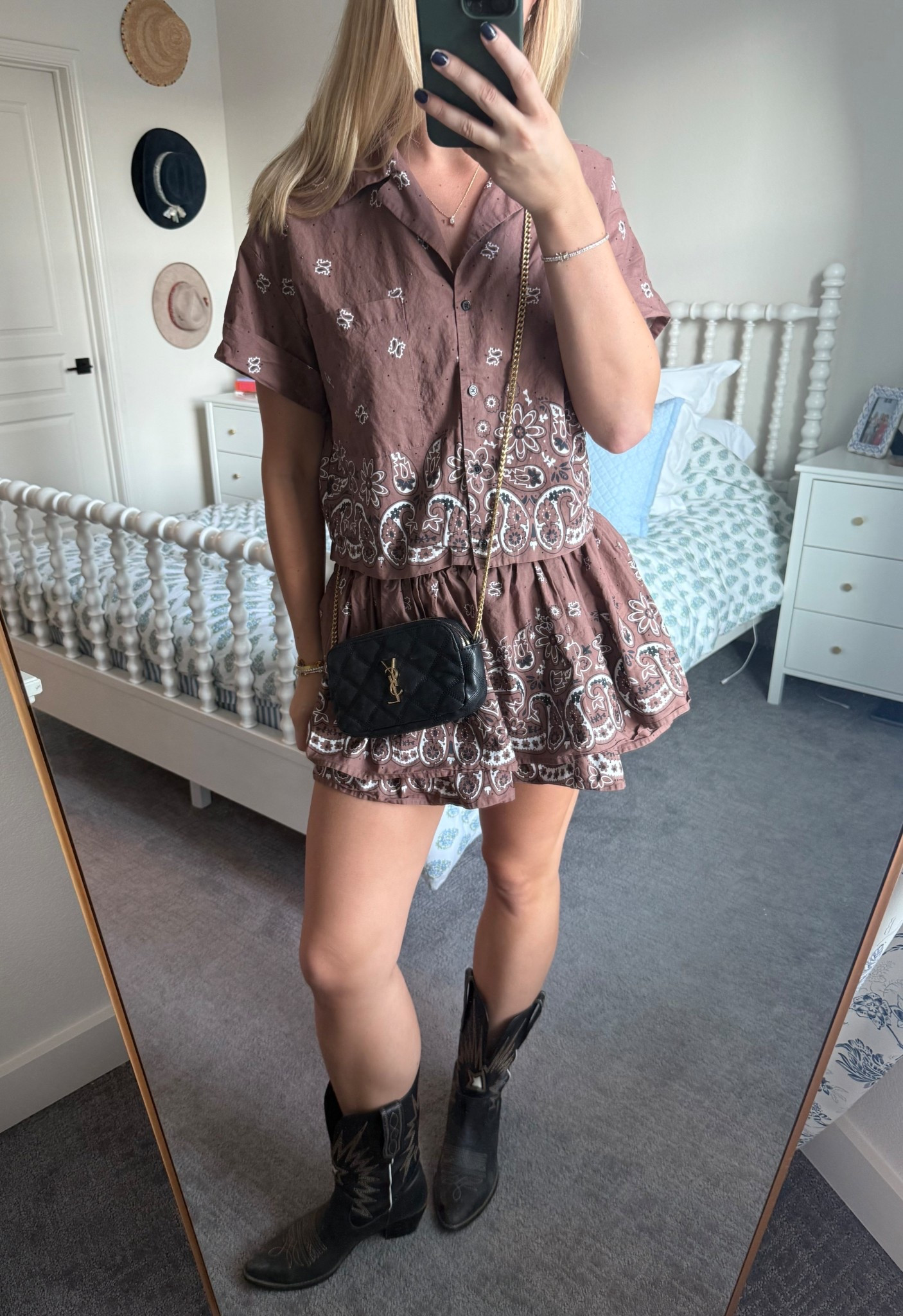 Fall Transition Outfit

Cowboy boots
Black cowboy boots
MEZCALERO boots
Western boots
Gameday outfit
Tailgate outfit
College outfit
Western outfit
Western style
Texas outfit
Stockyards outfit
Fort Worth
Brown outfit
Fall outfit
Fall style
Spring outfit
Spring style
Cute outfit
Cute casual outfit
Dinner outfit
Drinks outfit
Girls night outfit
Maje Patterned Rhinestone Cropped Shirt
Maje shirt
Maje top
Bandana top
Collared shirt
Cropped top
Button down shirt
Fun top
Cool top
Statement top
Rent the runway
Sparkley top
Printed top
Maje Print Mini Skirt With Rhinestones
Mini skirt
Short skirt
Cute skirt
Brown soirt
Bandana print
Ruffle skirt
Layered skirt
Tie waist skirt
Bubble skirt
Rhinestone skirt
Statement skirt
Fun skirt
Cool skirt

#LTKootd