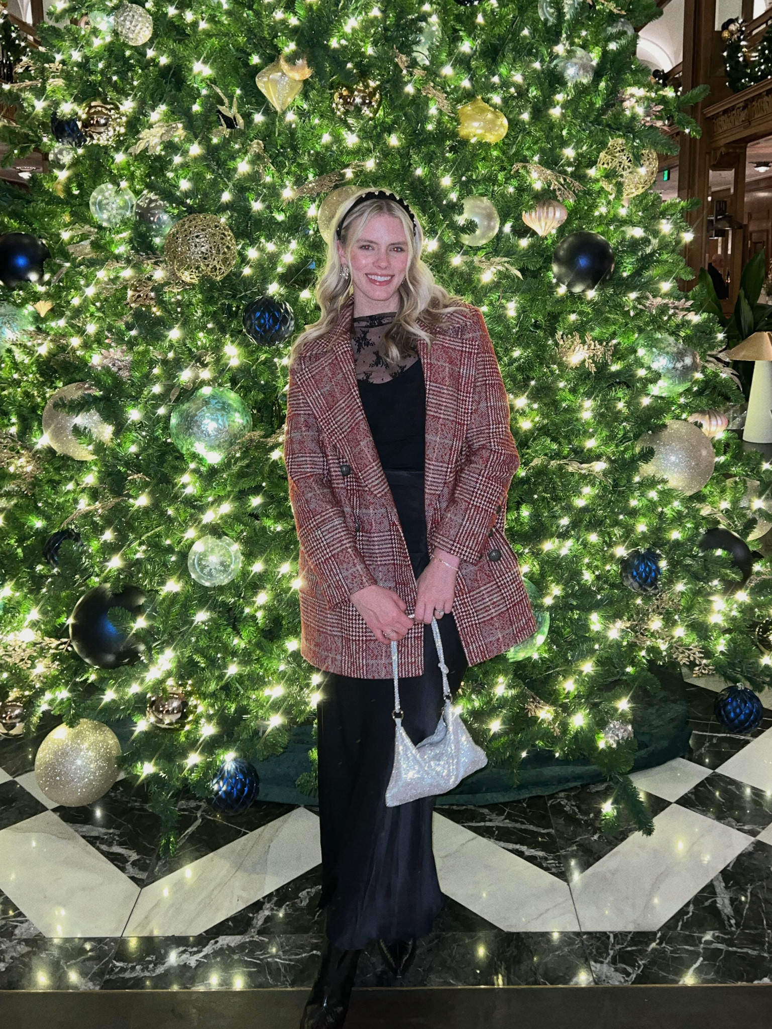 Holiday fit linked ❤️ coat is old but I linked what I could! 

#christmasoutfits #christmastyle #xmasstyle 

#LTKGiftGuide #LTKHoliday #LTKSeasonal