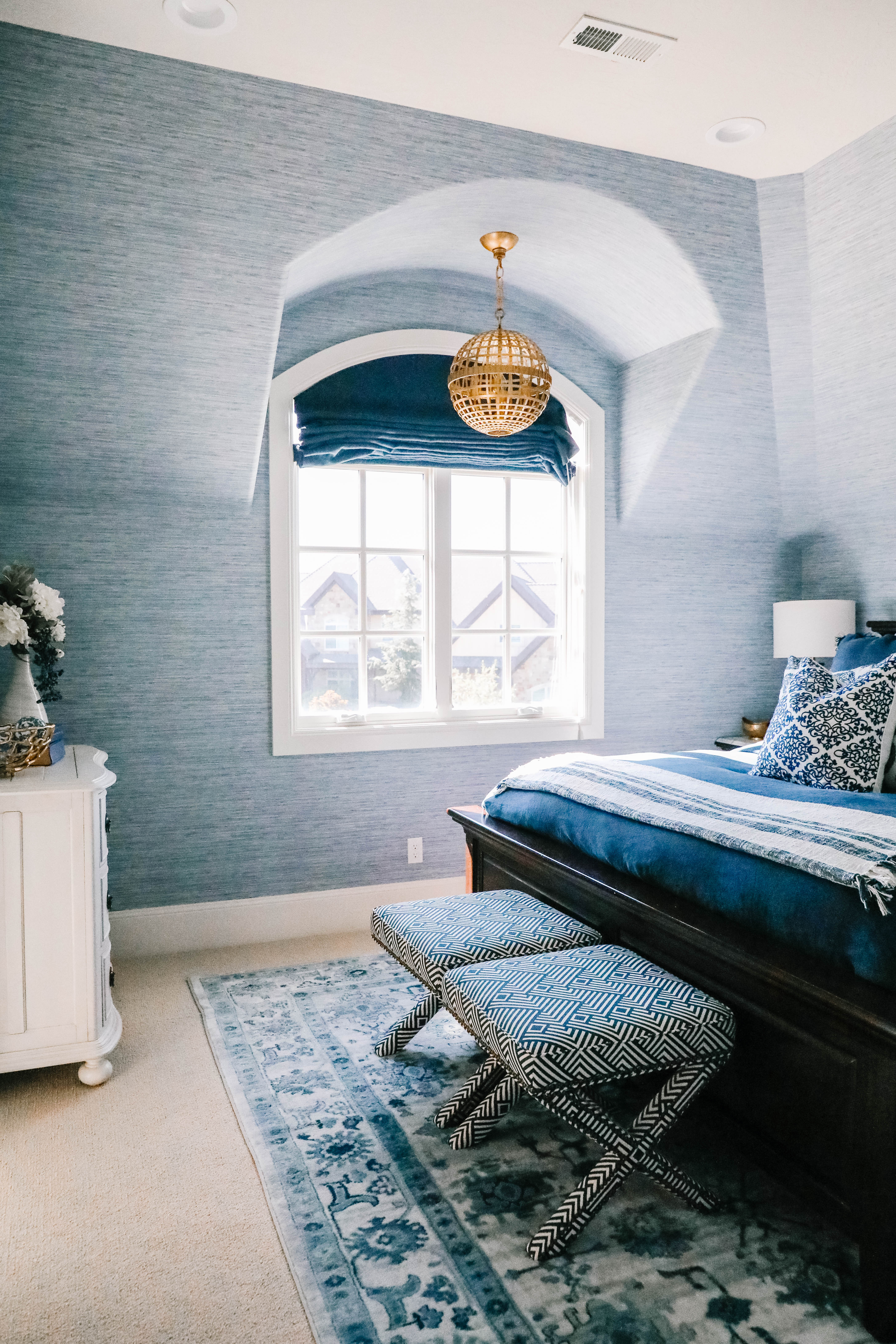Blue + gold is one of my forever favorite color combinations ✨ This guest room reveal feels elegant, cozy, and designer inspired all at once. Tap my LTK to shop the bedding, decor, lighting, and room details 💙 #LTKHome #BlueAndGold #BedroomDesign #GuestRoomDecor #InteriorInspiration #HomeDecor #ClassicDecor #LuxuryHome #TraditionalInteriors #HomeStyling #ElegantBedroom #DecoratingIdeas #BlueBedroomDecor #DesignerLook #HomeGoals #DecorTrends #BedroomRefresh #HouseInspo #InteriorDesign #StyleYourHome 

 #LTKdayinmylife #LTKmomlife #LTKHome