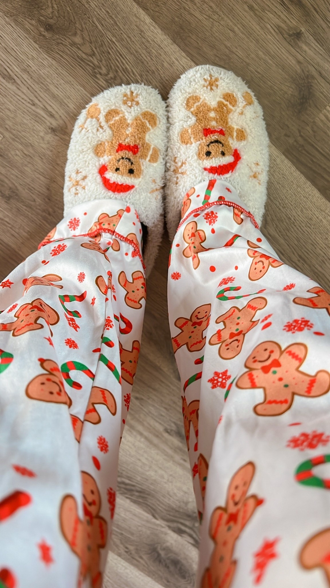 Feeling festive! 🎅

#LTKSeasonal #LTKFindsUnder50 #LTKHoliday