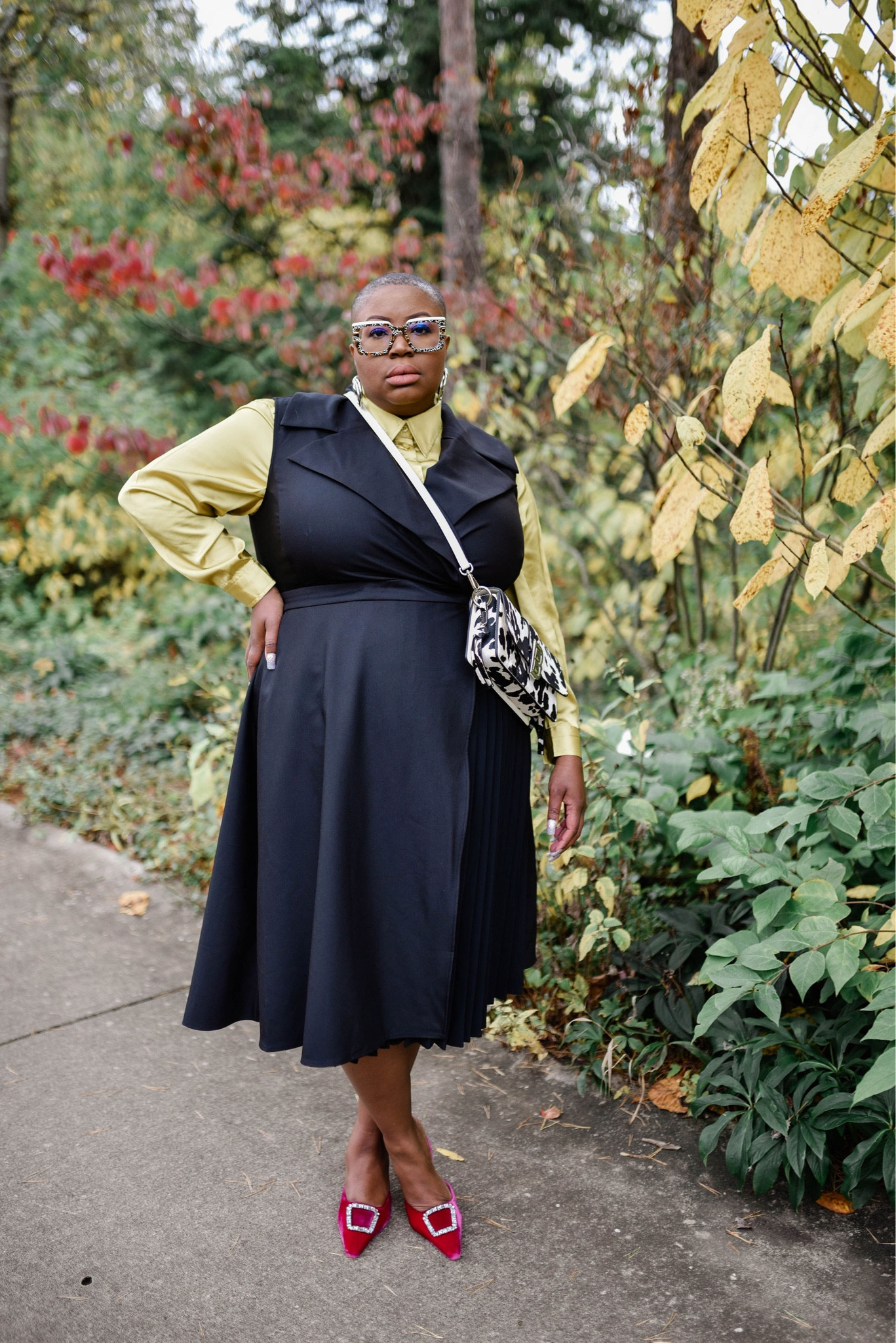 A not so plain little black dress! 

#LTKworkwear #LTKplussize #LTKfindsunder100