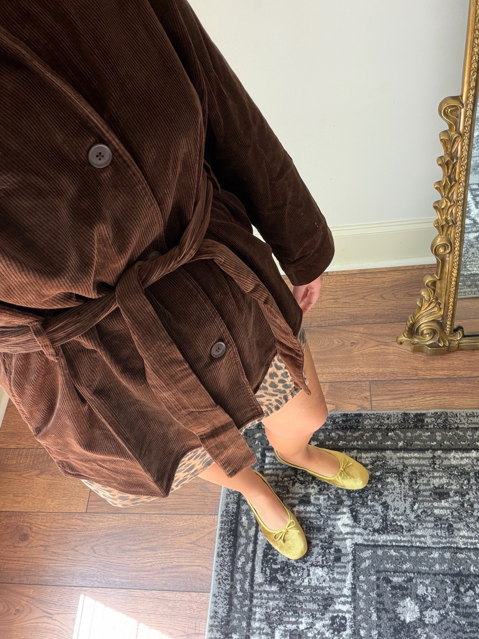 Having fun with pops of color this year! These ballet flats are so good! I’ve worn them several times over the last month. They fit TTS

Chartreuse, work shoes, fall shoes, fall outfit