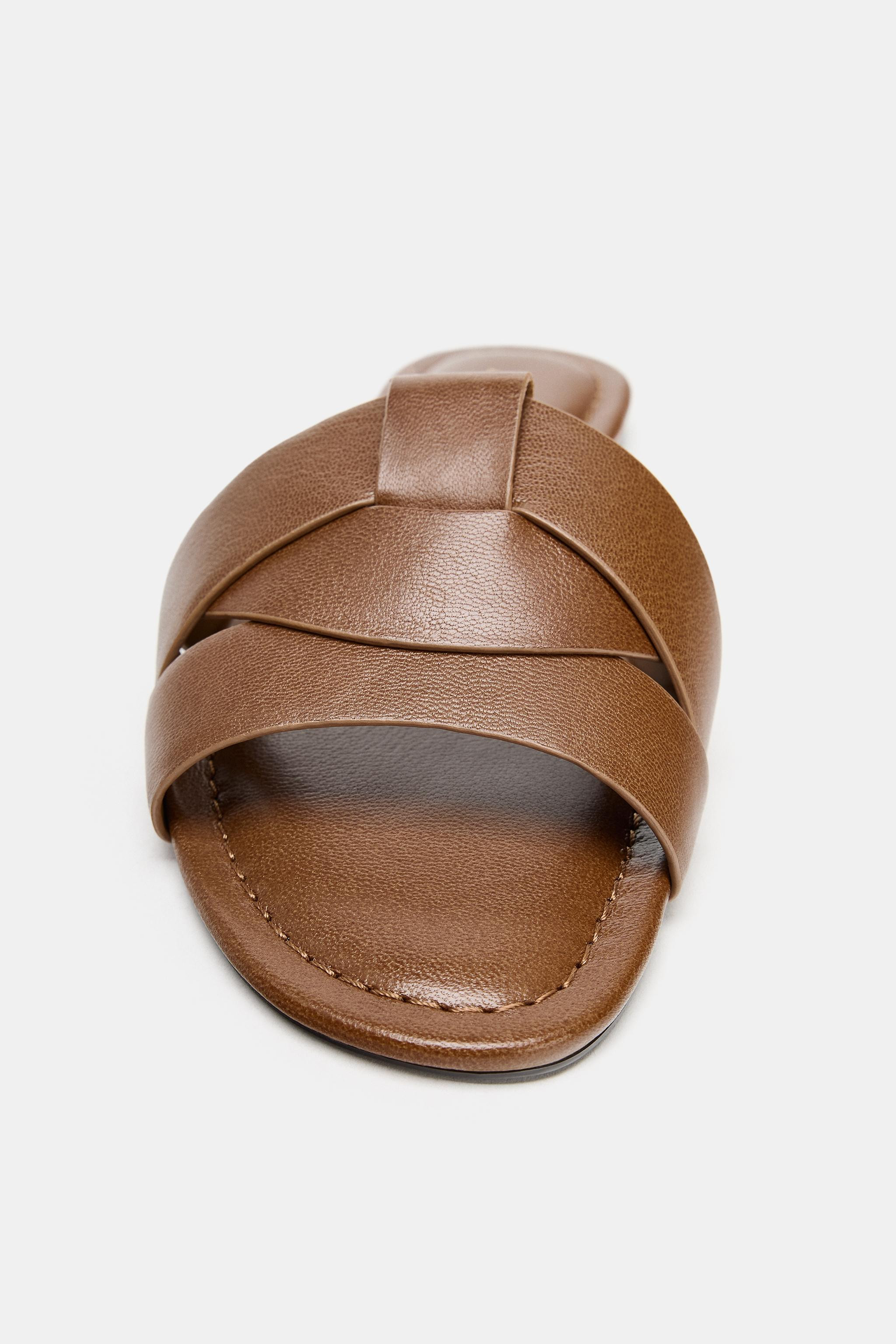 FLAT LEATHER CRISS-CROSS SANDALS | Zara UK