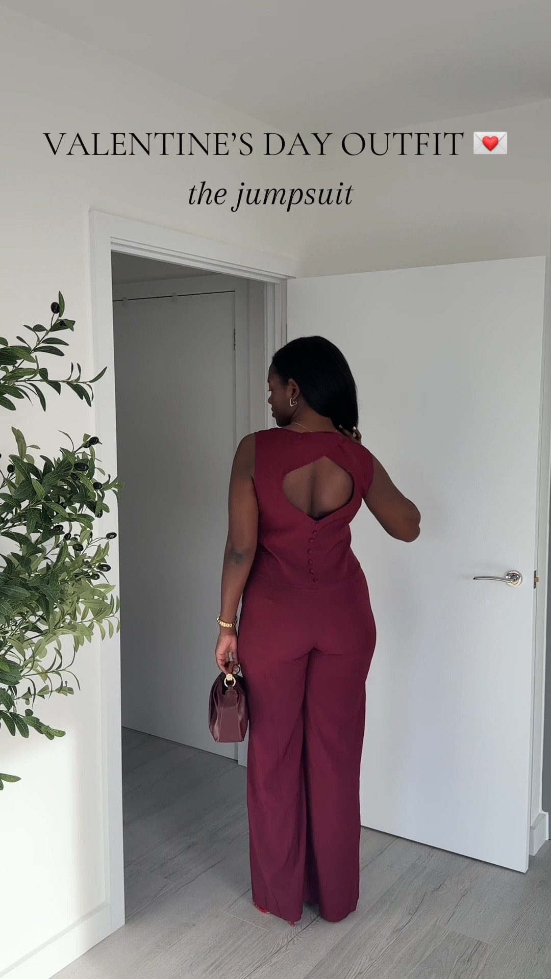 Day 9 of 14 days of picking a Valentine’s date dress 💕for the girlies who don’t like dresses 🫣 all items 🔗 on my bio 🖤 
Dress & shoes @prettylittlething 
Bag @asos 
#ValentinesDay #datenight #fashioninspo #blackgirl
#midsizestyle #grwm

#LTKuk #LTKdatenight #LTKFashionMonth