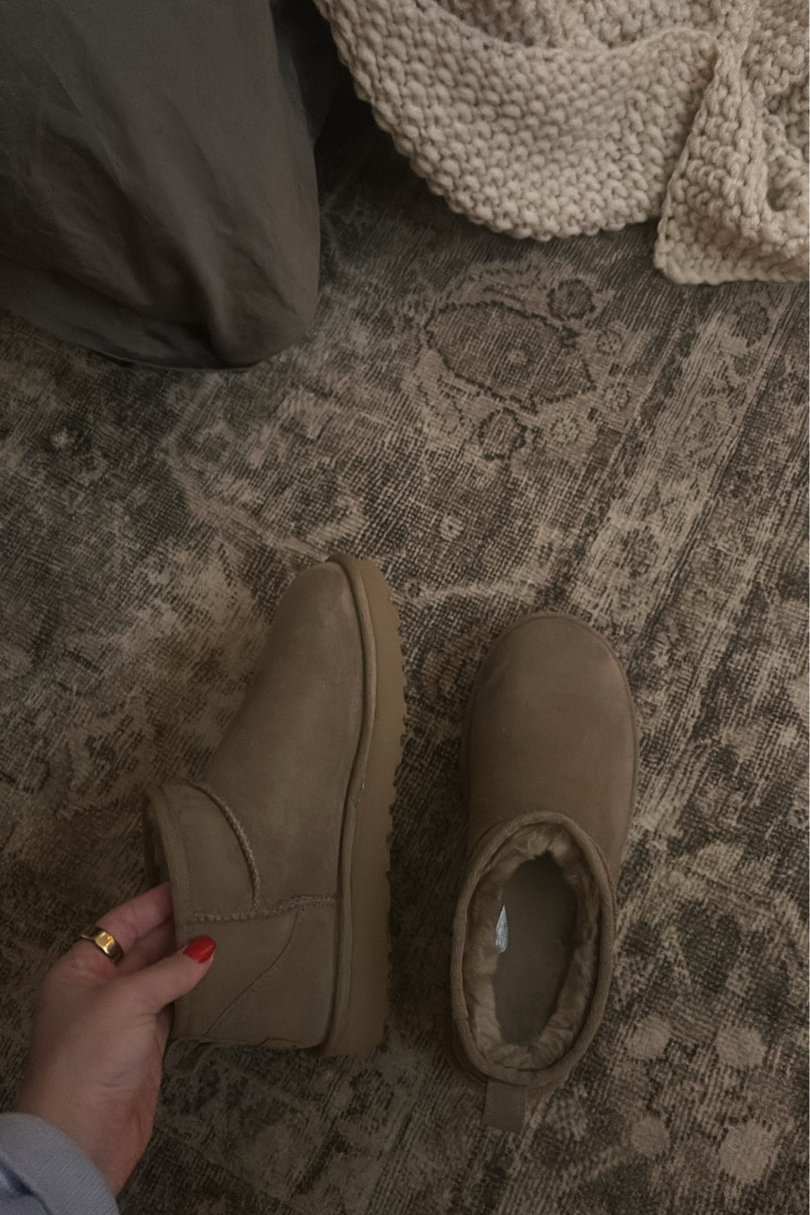 Tell me this is your fav color without telling me 

#LTKHoliday #LTKShoeCrush #LTKSeasonal