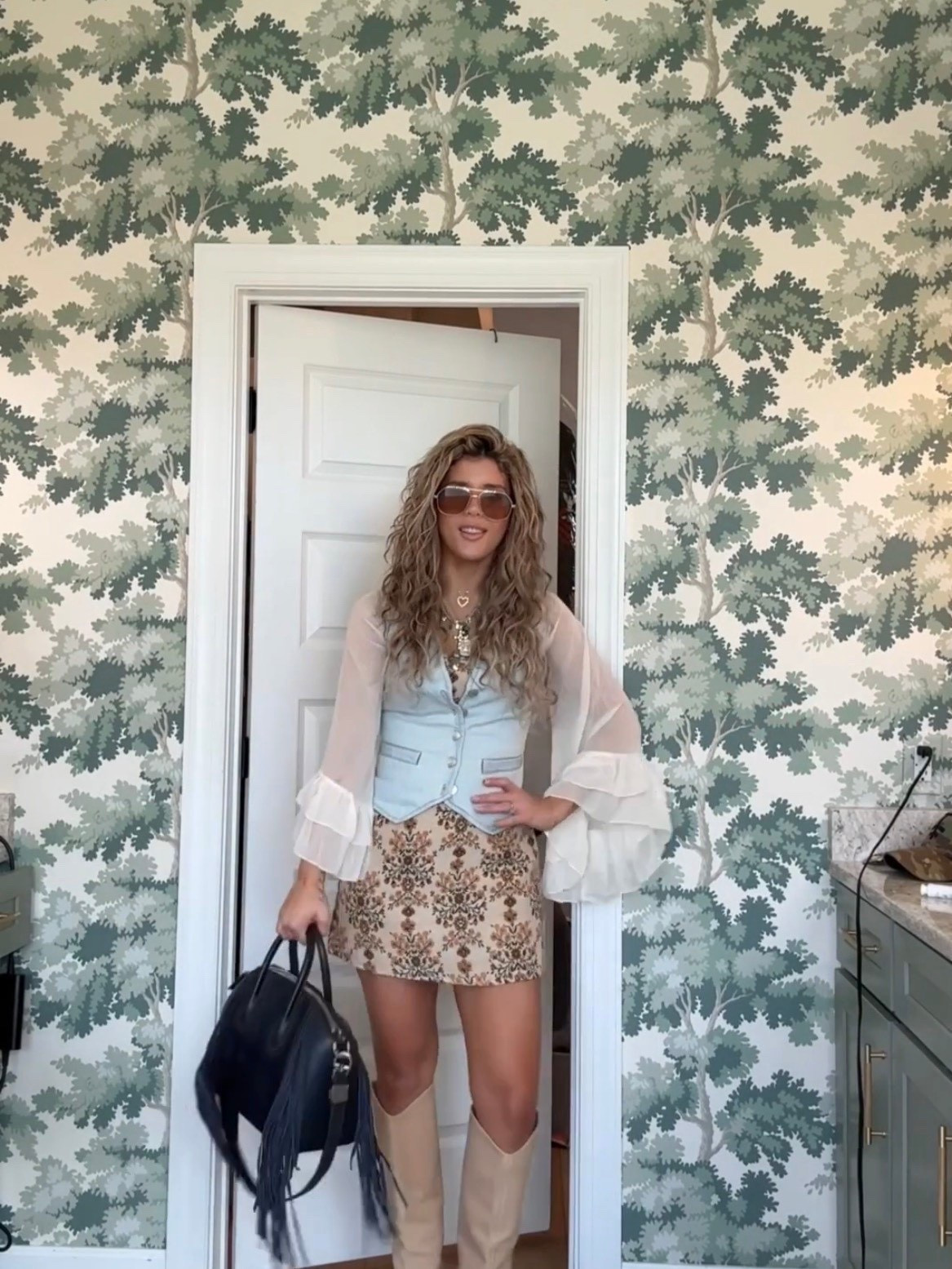 The dress is sadly unavailable, but I’ve added similar items for your styling needs! Such a beautiful ensemble 🤍🤍




Denim, country concert outfits, vest, concert outfits, blouse, dress, boots, western, boho, eclectic, justclassicallycassidy

#LTKootd #LTKSeasonal