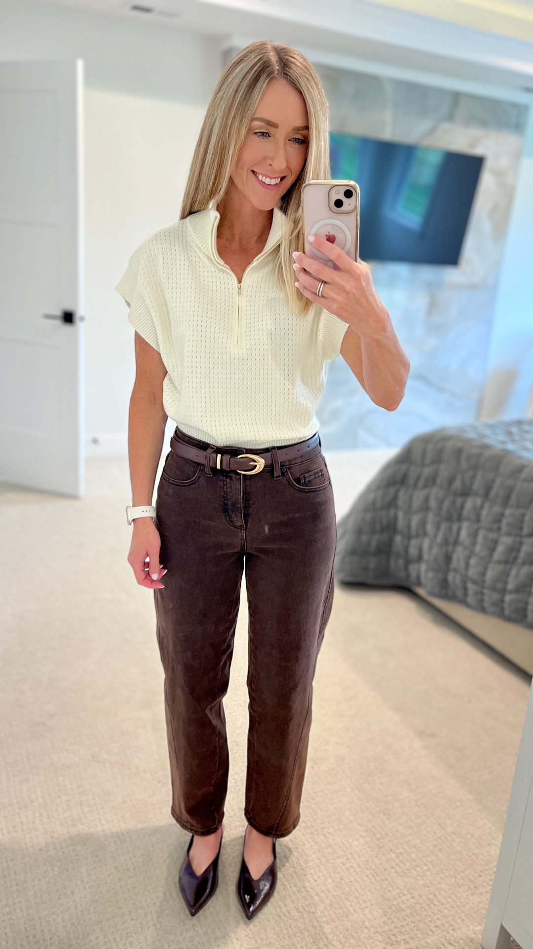 Chocolate brown barrel denim jeans! Under $30! 

#LTKOver40 #LTKFallSale #LTKFindsUnder50