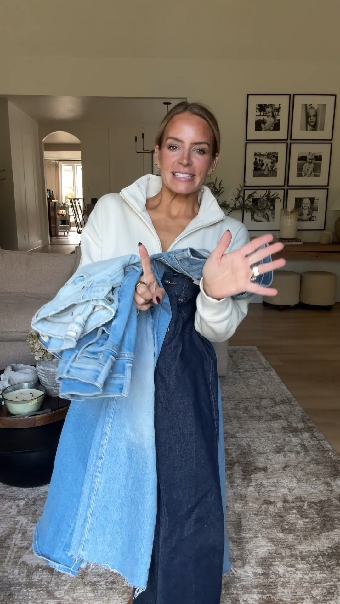 Part 6 of trying on all of my denim to see if I still like them

1) Abercrombie - size 26
2) Madewell - size 26p (90s straight)
3) Madewell - size 26
4) Spanx - size small 
5) Mother - size 25