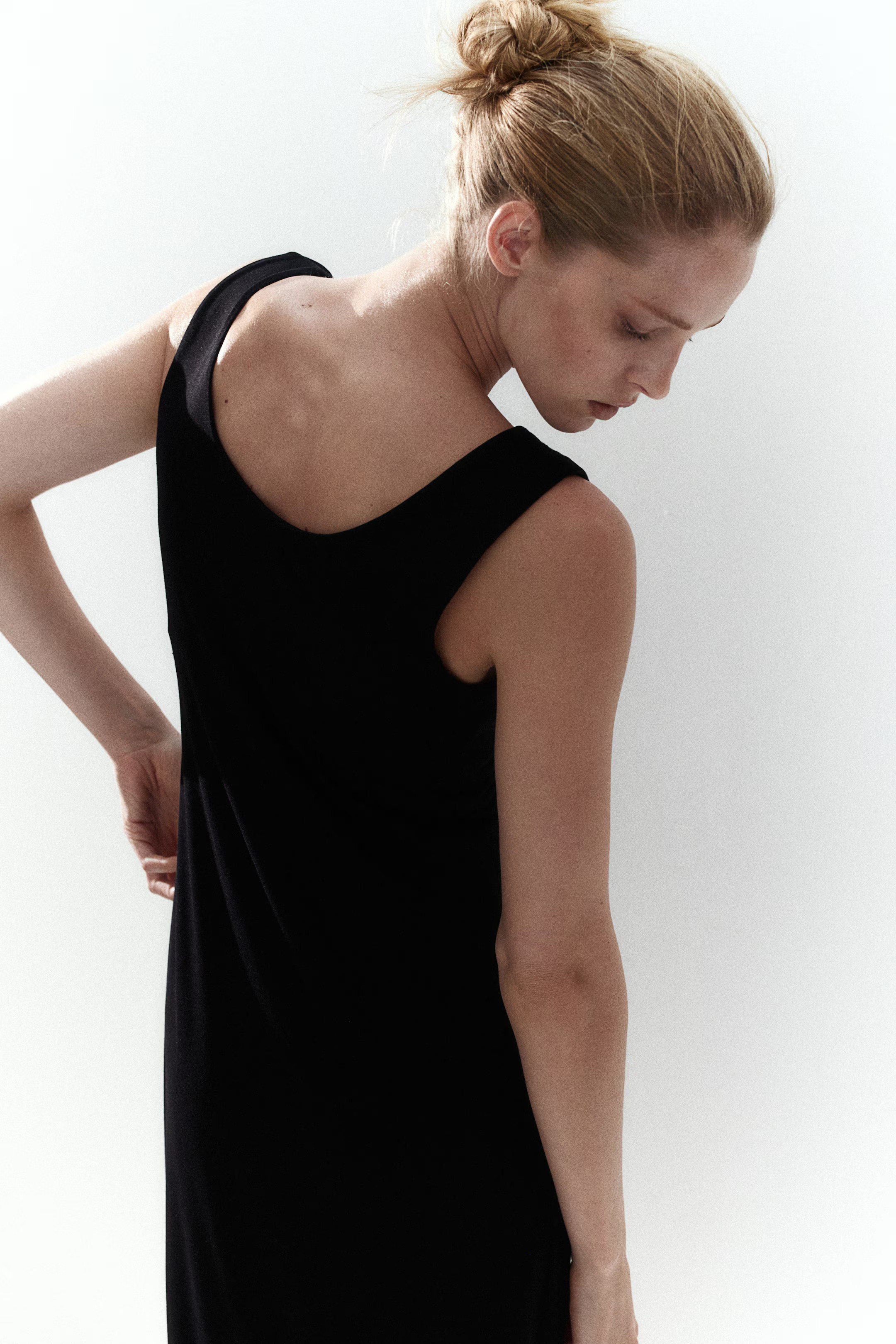 Long Jersey Dress | H&M (US + CA)