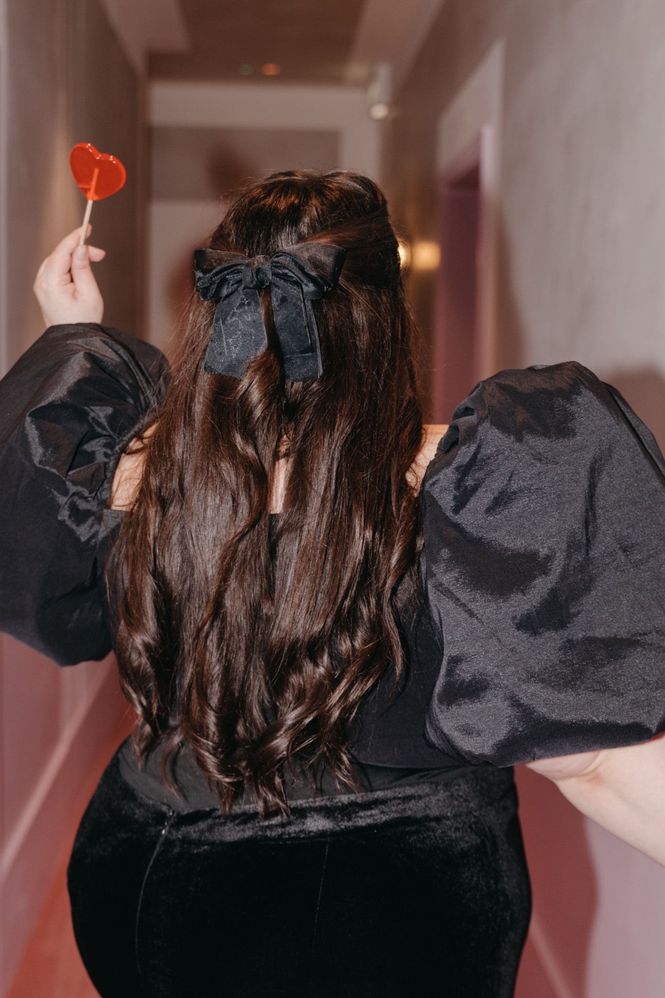 Hair bows are everywhere! Here’s an edit of my faves online now  

#LTKstyletip #LTKHoliday #LTKSeasonal