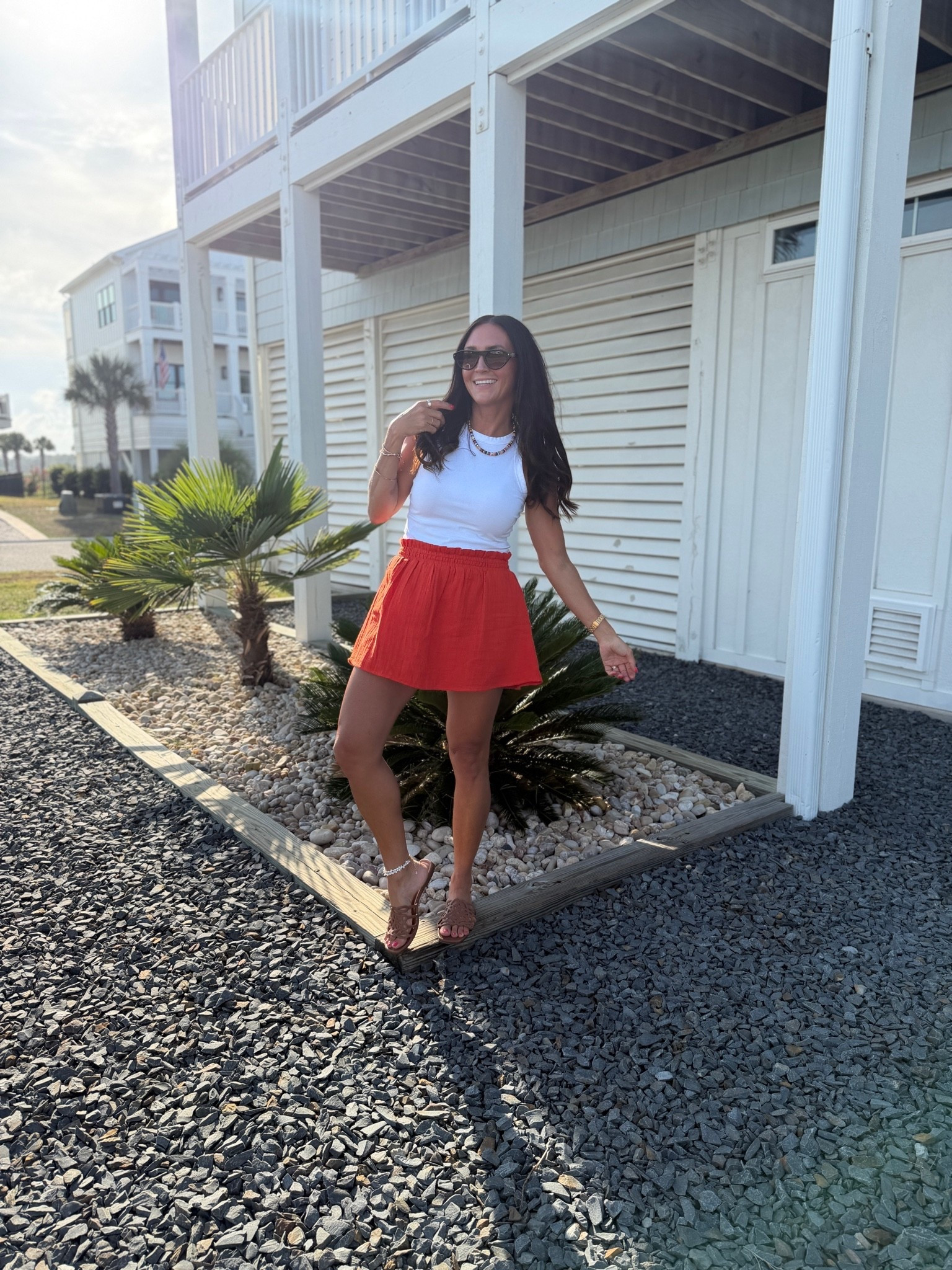 The linen skort I keep grabbing! It’s so comfy and comes in more colors!

#LTKPetite #LTKSaleAlert #LTKootd