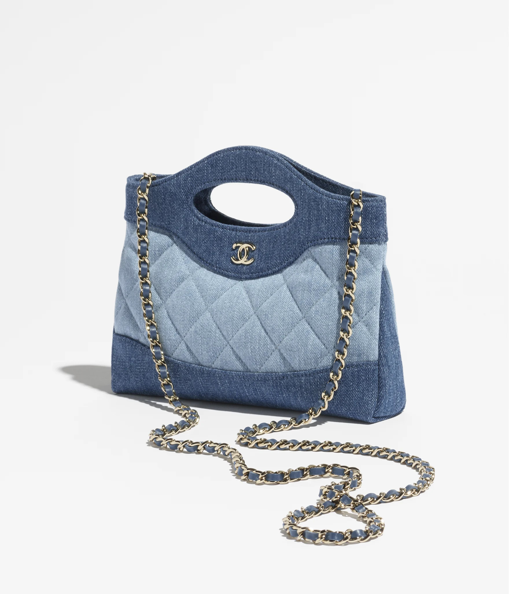 Clutch with chain | Chanel, Inc. (US)