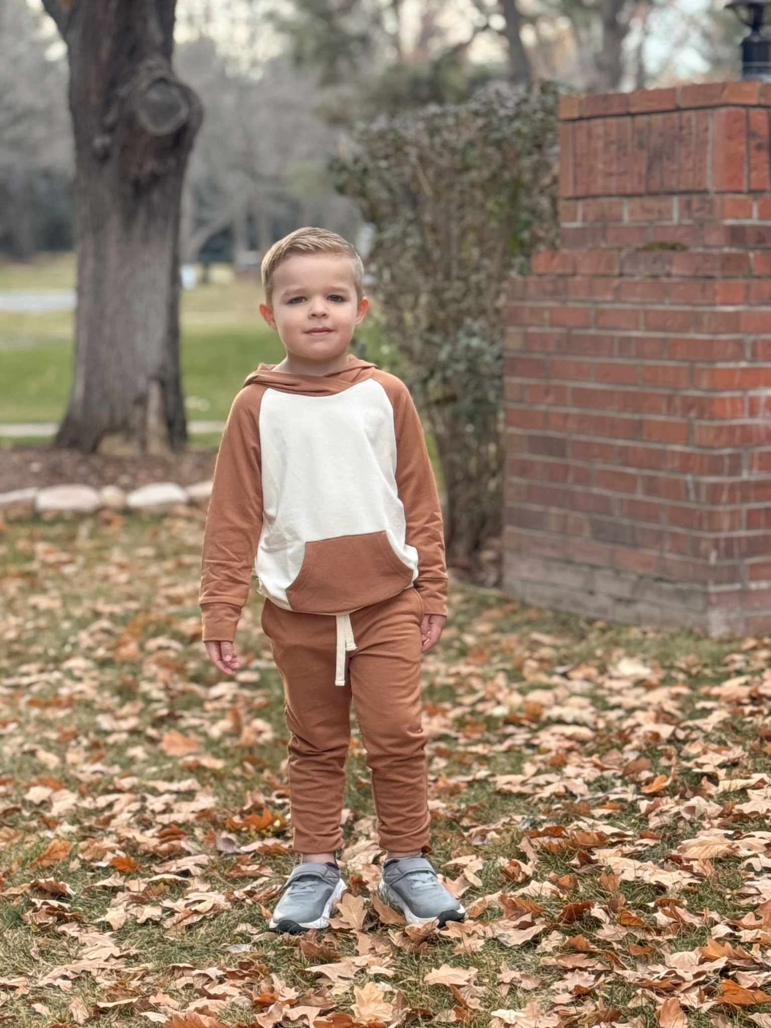 Cute, SOFT kids cozies in all colors - currently 30% off! Runs true to size - slightly generous. @babysprouts #sponsored