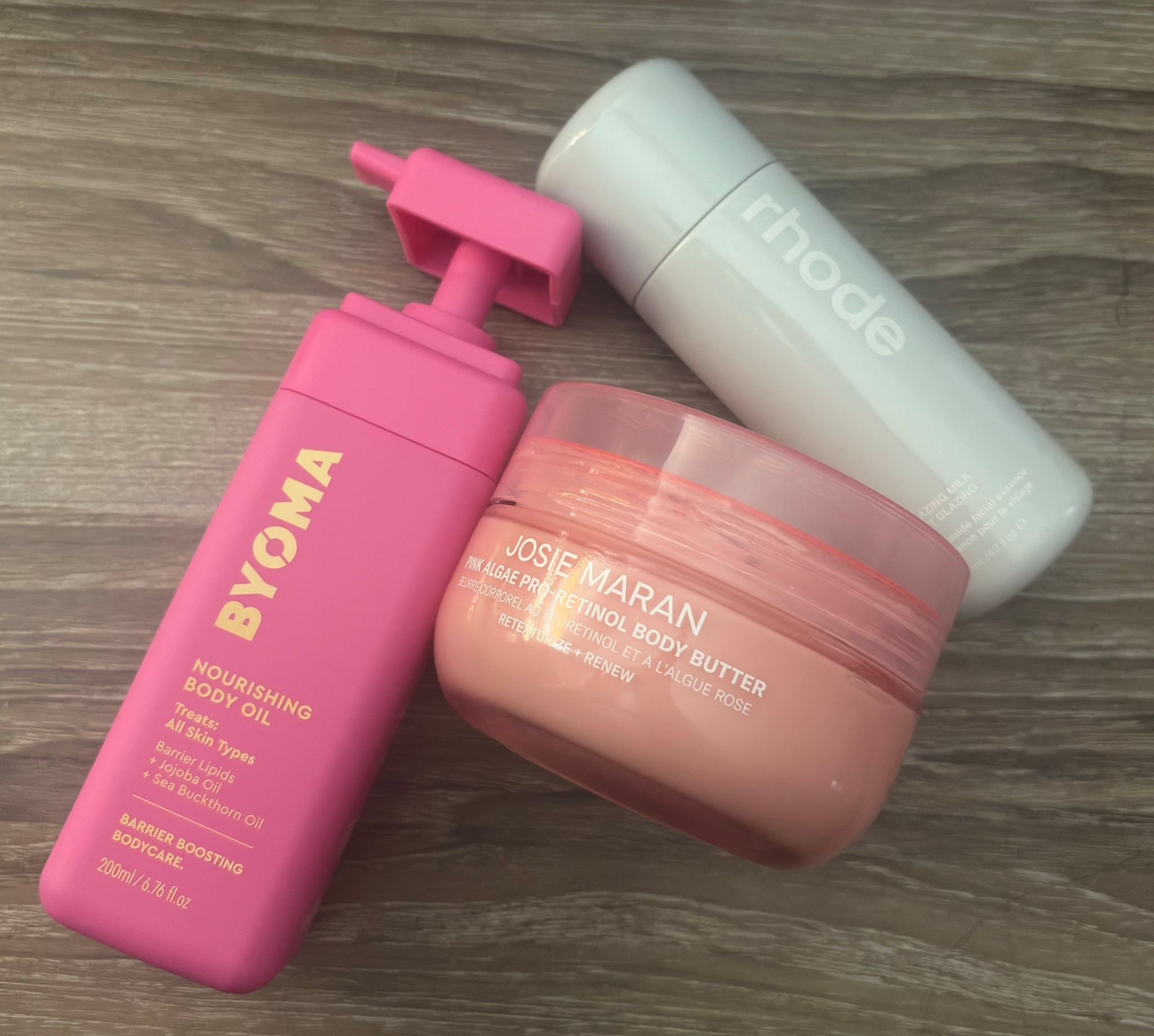 and Rhode glazing milk ofc I couldn’t link that. :(

#LTKBeauty #LTKSeasonal #LTKSummerEdit