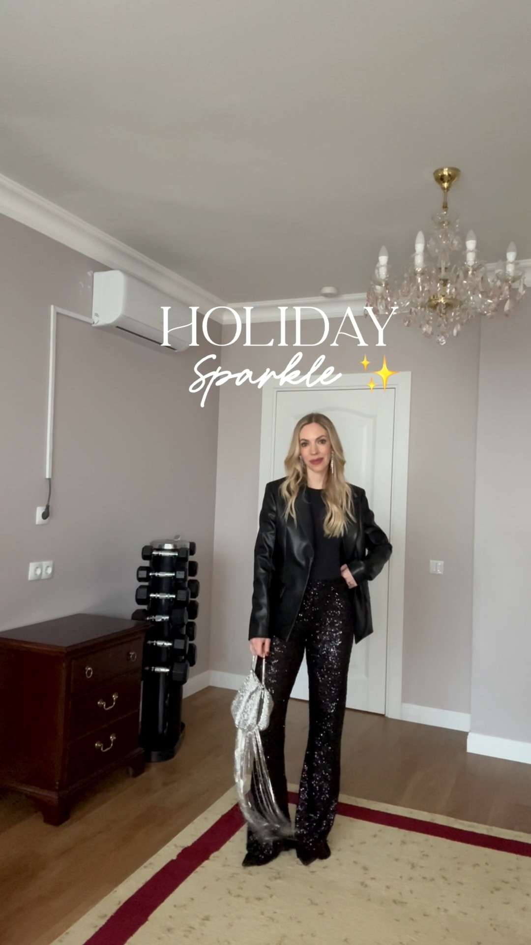 New Year’s Eve outfits, sequin outfits, Zara sequin pants (on sale!), velvet blazer, sequin top, party looks 

#LTKSaleAlert #LTKFindsUnder100 #LTKHoliday
