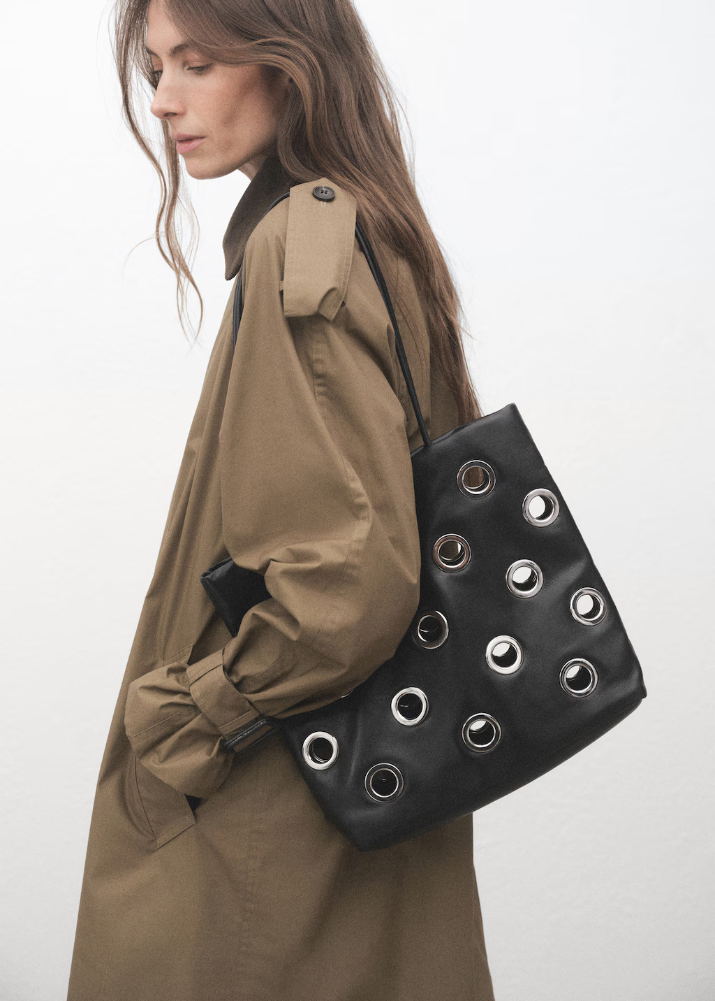 Shoulder bag with eyelets | Mango (US/MX/AU)