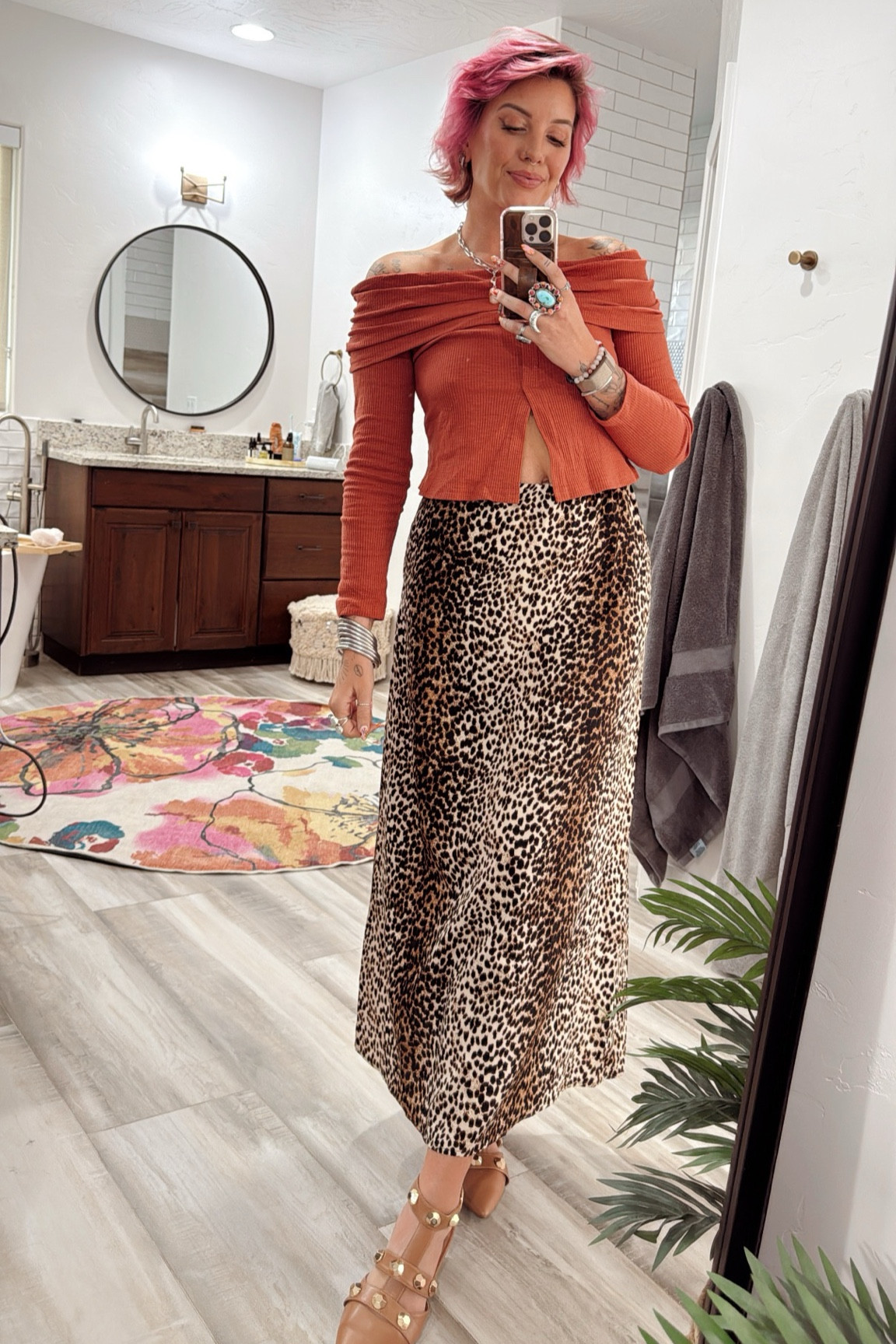 Another beautiful fall day and outfit. Pulling in some fun fall colors with this outfit and in my makeup! Cheers to finally having cold weather! 😍

#LTKFindsUnder100 #LTKFindsUnder50