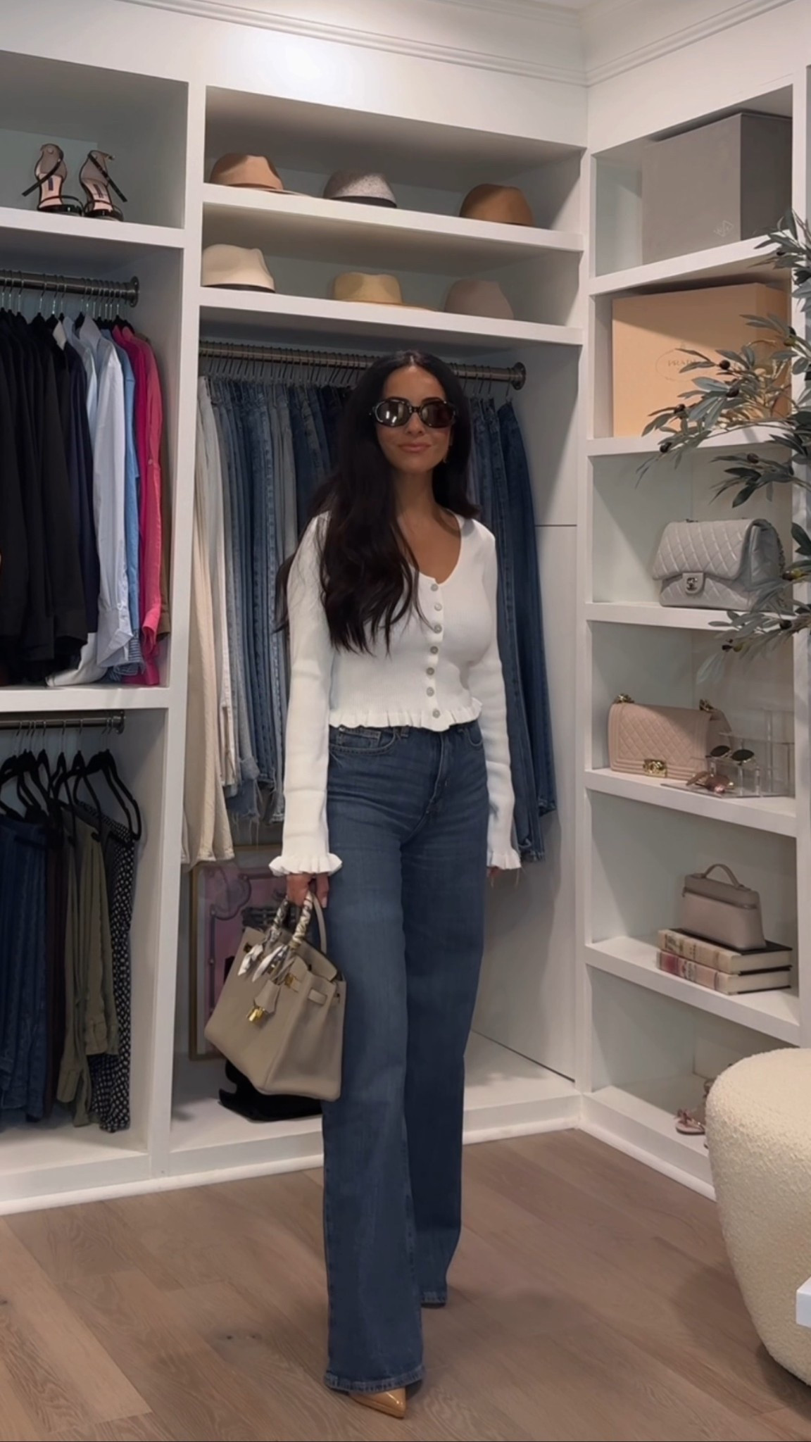 H&M outfit inspo for an everyday look 

Jean size: 2
Top size: xs

Rita Salmo | petite fashion | style look book 

#LTKootd #LTKOver40 #LTKPetite