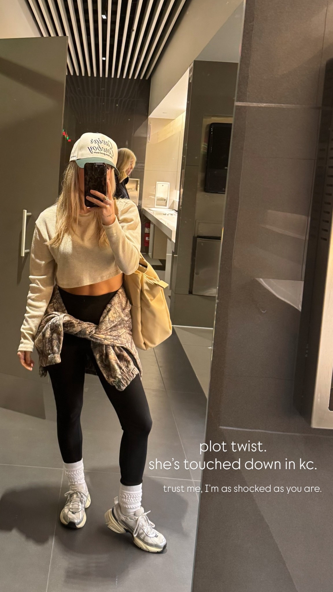 travel #ootd 

#LTKdayinmylife #LTKootd #LTKPetite