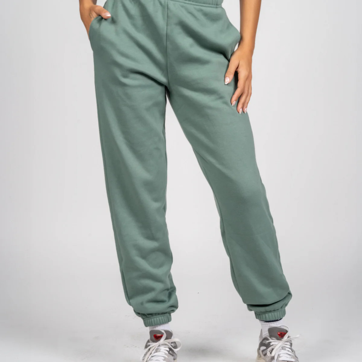 Fleece Lined Sweats - Black | Senita Athletics