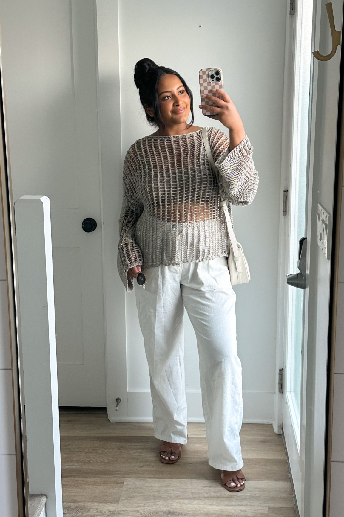 Casual vacation look 🌴🤍

#LTKcurves #LTKSeasonal #LTKtravel