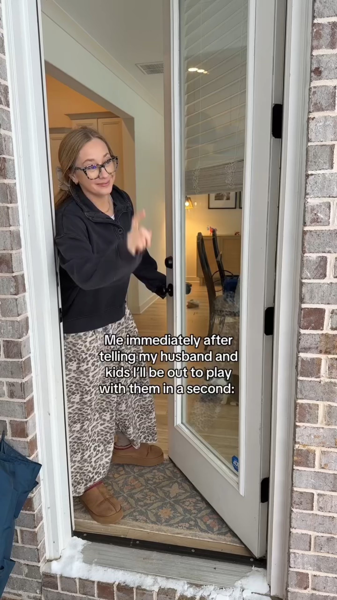 Tootalooooooooo muthafukaaaaa #mom #momsofig I’m in small petite pants 