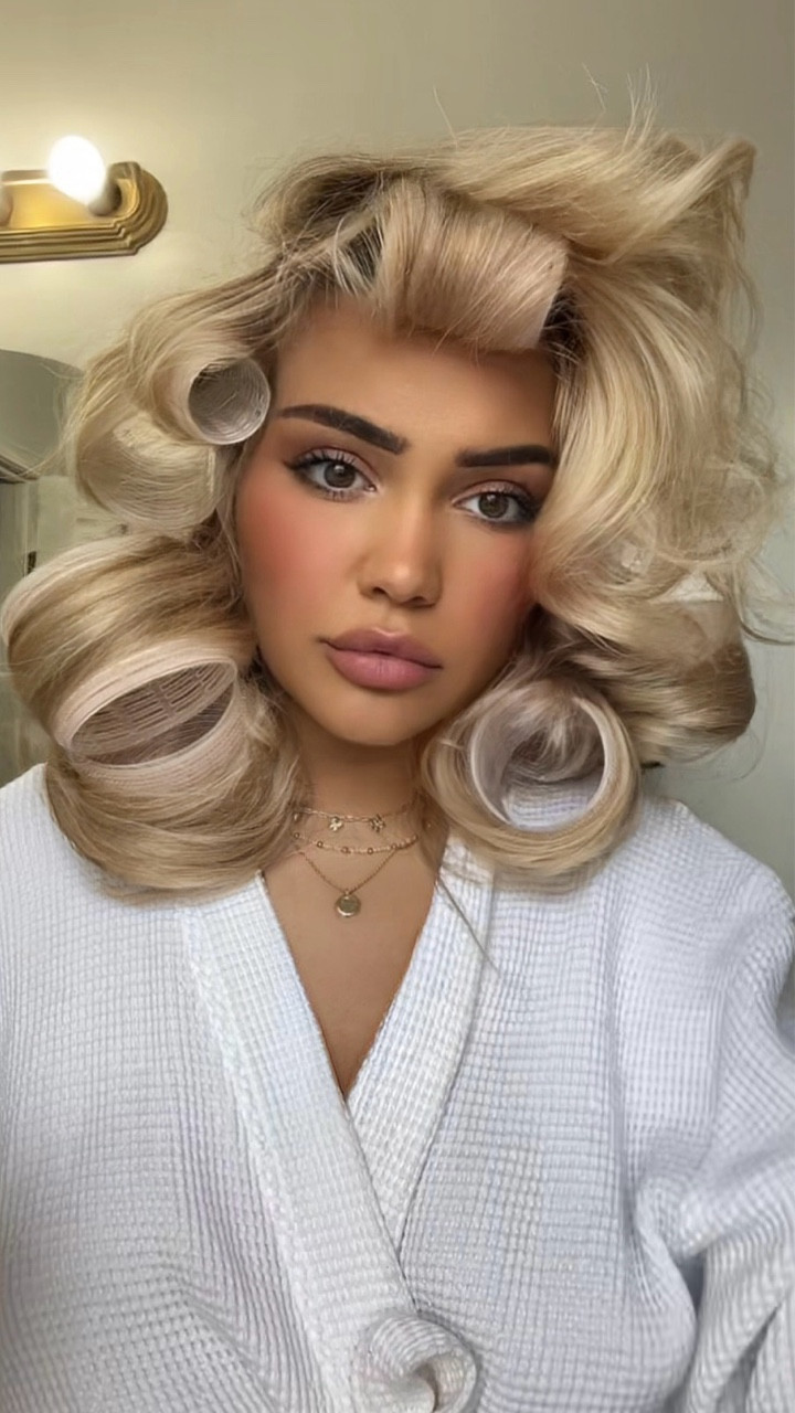 If your curling iron isn’t giving this, it’s time to upgrade. Shop the summer sale for 65%off!  👀 #HairGoals
@bombayhair #ad 