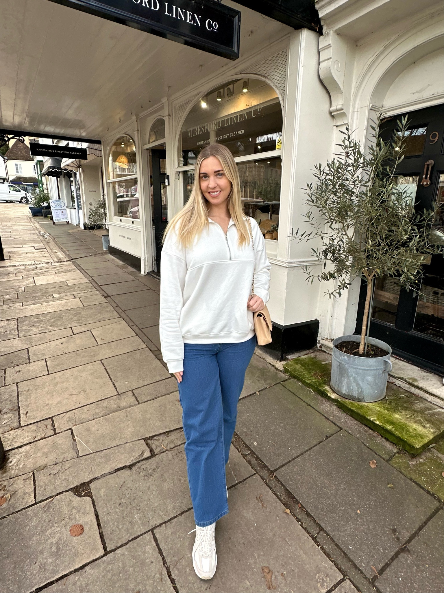 A basic weekend look ☁️👖




#LTKuk #LTKeurope #LTKwinter