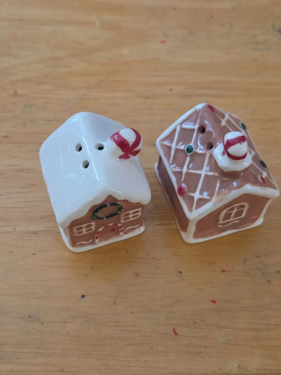 Christmas Gingerbread Church and Cottage Salt and Pepper Shakers | eBay US