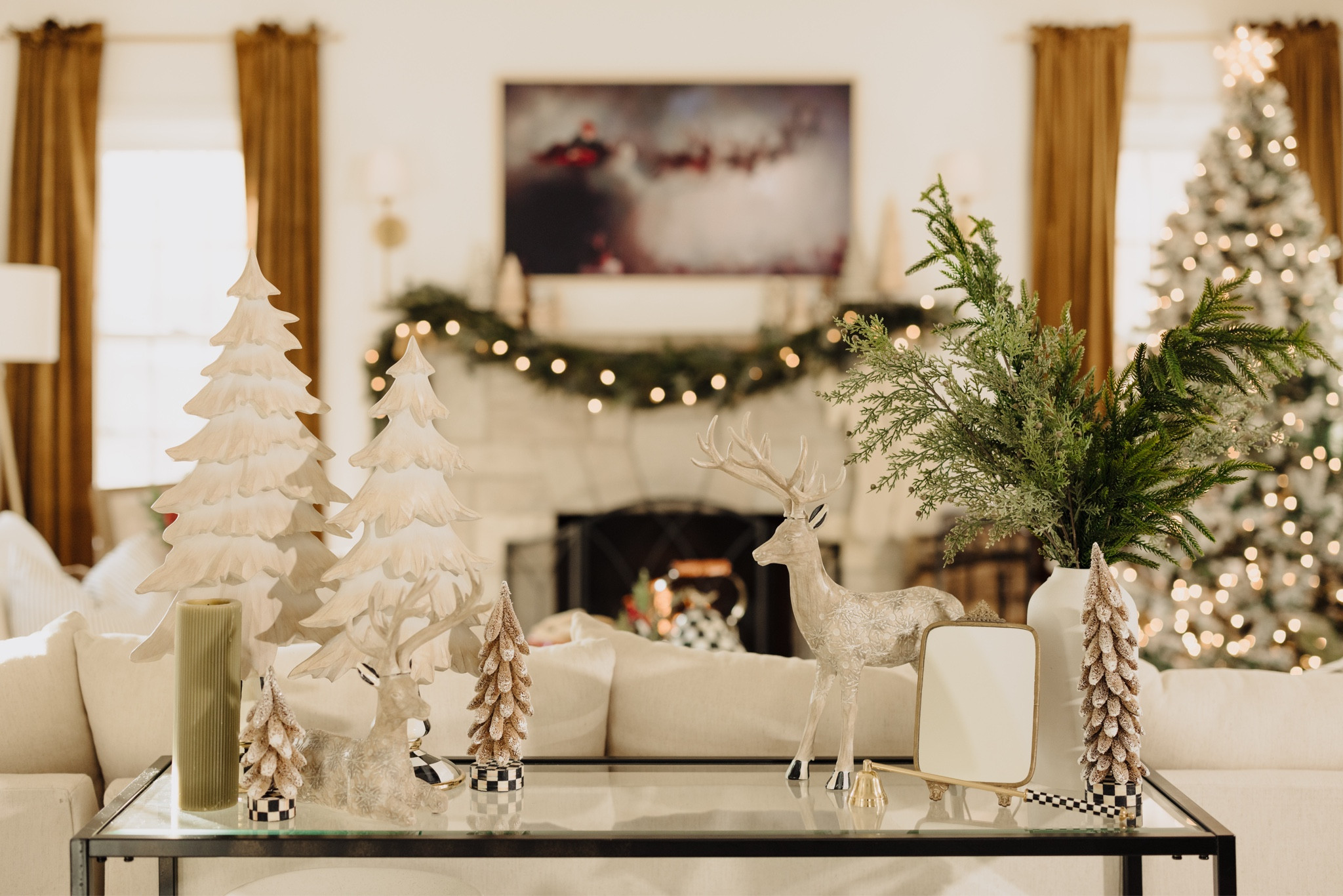 SAMSUNG Frame TV now on a HUGE sale- comes with teak bezel edge. Perfect holiday gift to beautify your living room or bedroom space. Gifts for him and her  

#LTKSeasonal #LTKHoliday #LTKGiftGuide