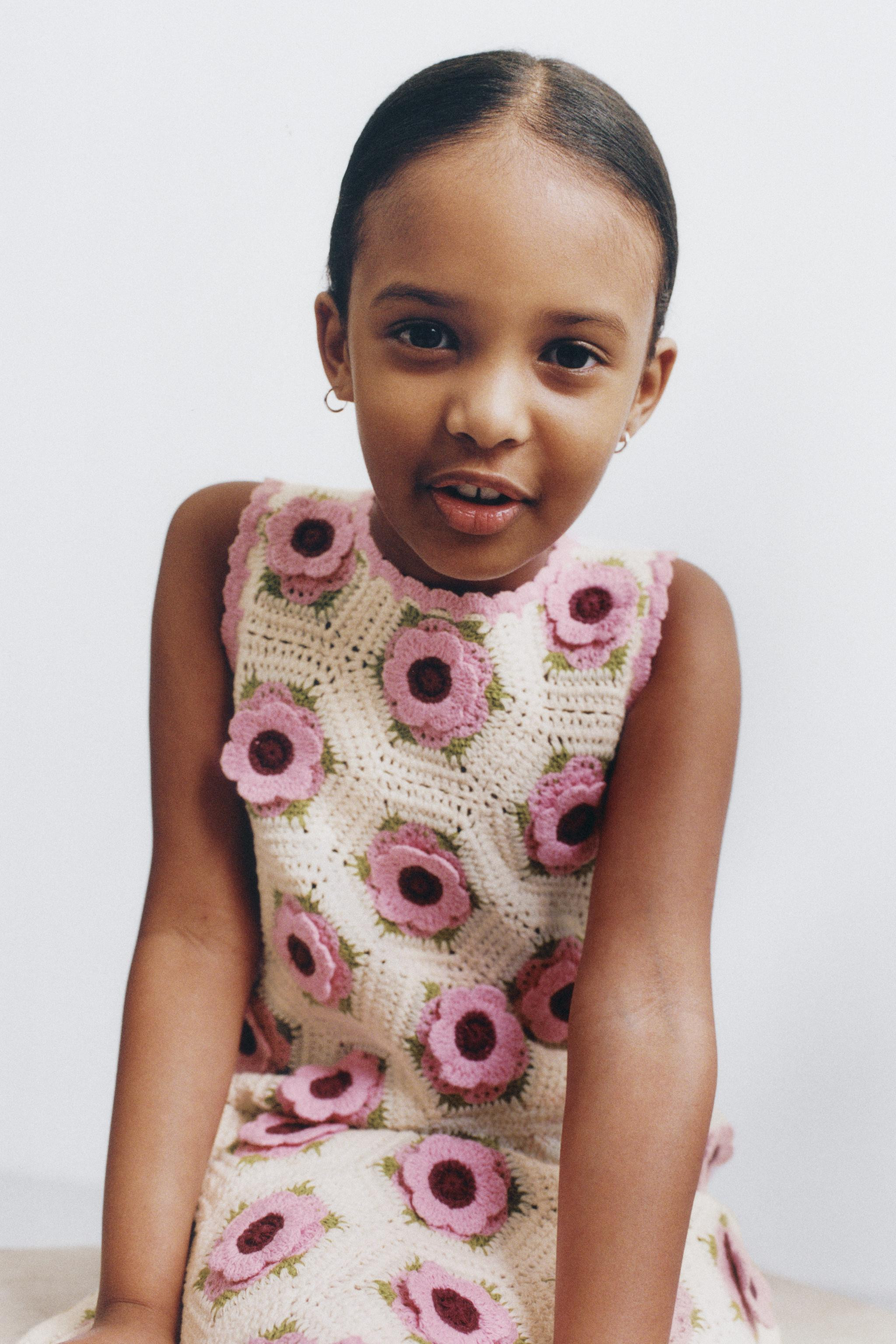 CROCHET KNIT FLORAL DRESS | Zara US