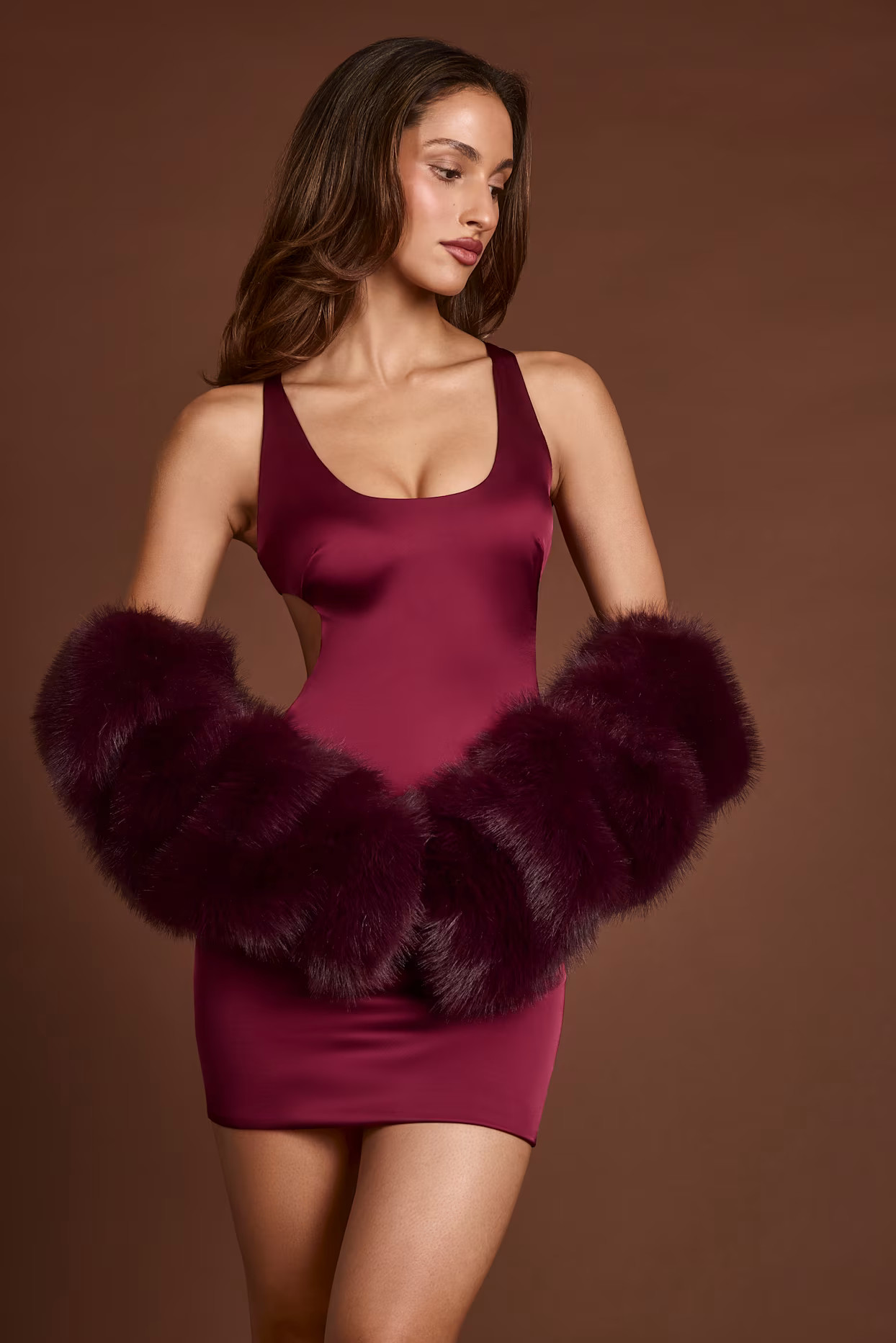 Faux Fur Tie-up Sleeves in Wine | Oh Polly