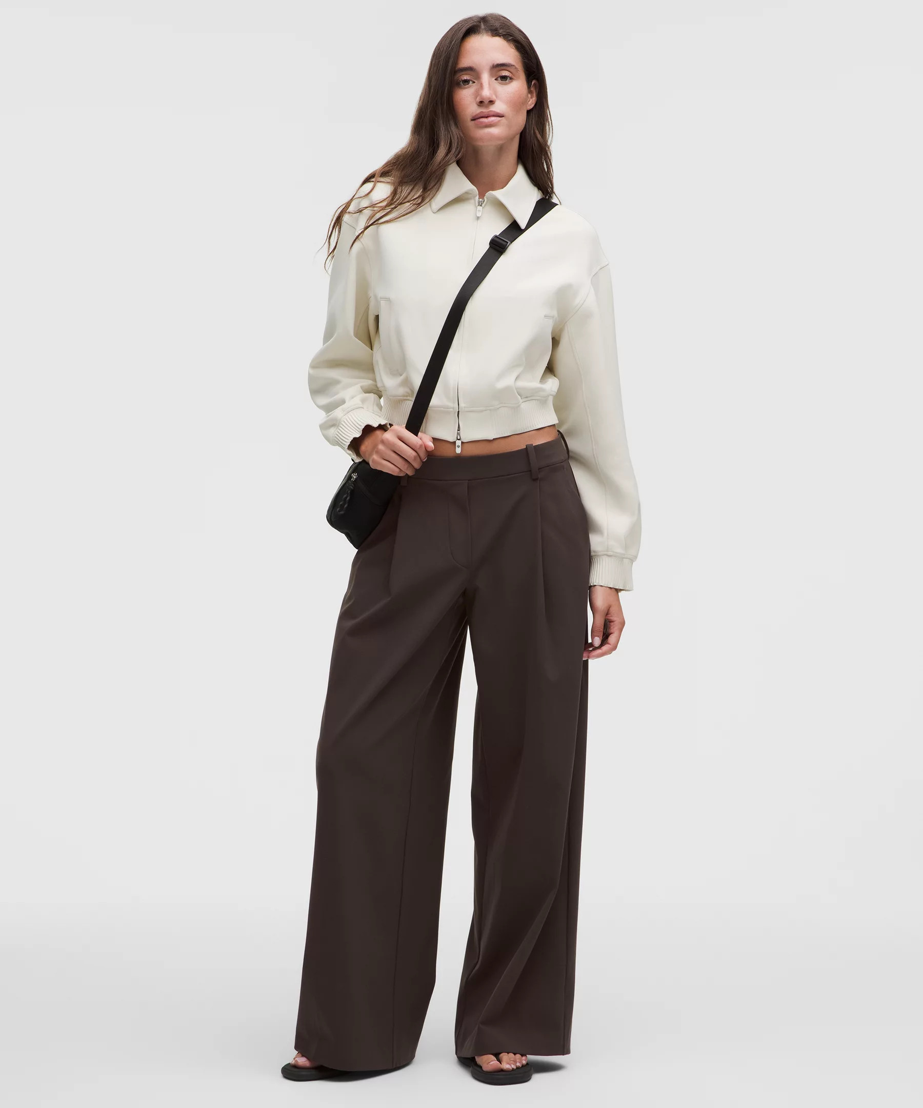 Daydrift Low-Rise Extra-Wide Leg Trouser | Lululemon (US)