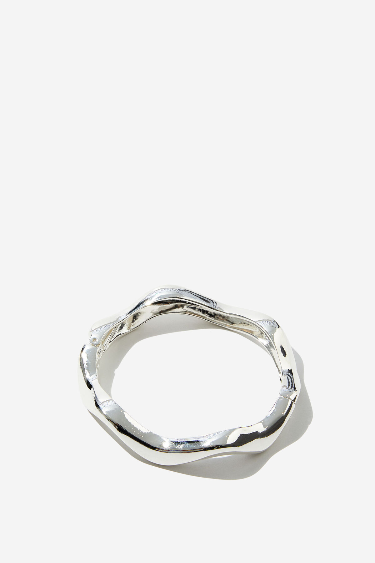 Slim Wave Bangle | Supre (AU & NZ)