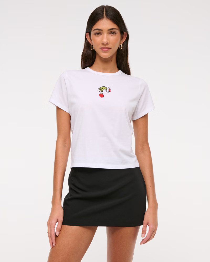 Women's Short-Sleeve Snoopy Graphic Skimming Tee | Women's New Arrivals | Abercrombie.com | Abercrombie & Fitch (US)