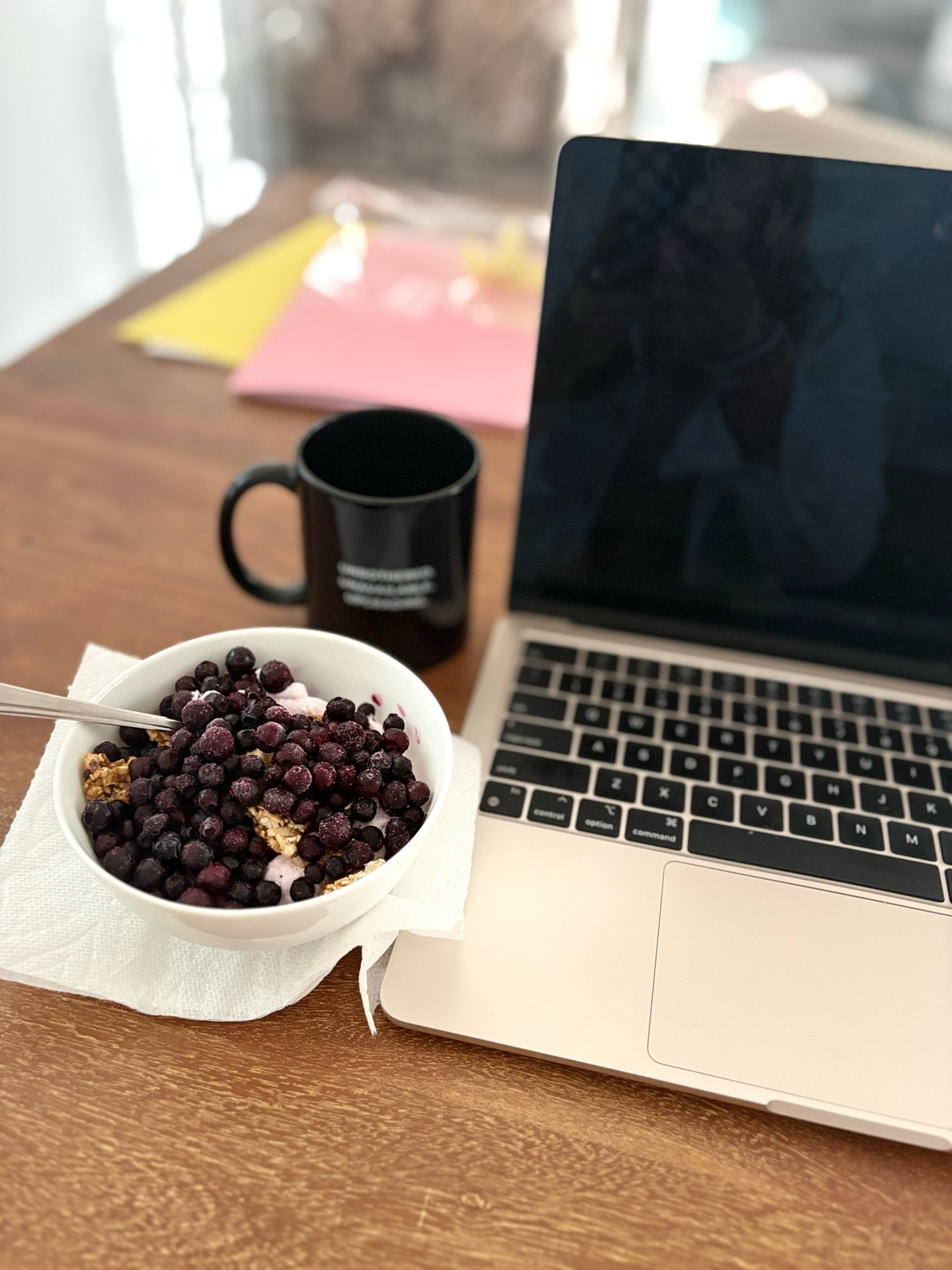 Summer lunch on repeat! Yogurt, granola & blueberries! Yes please!! Follow Write Sarah Honey for all the best things! #foodie #lunch #yum

#LTKdayinmylife #LTKfoodie #LTKstorytime