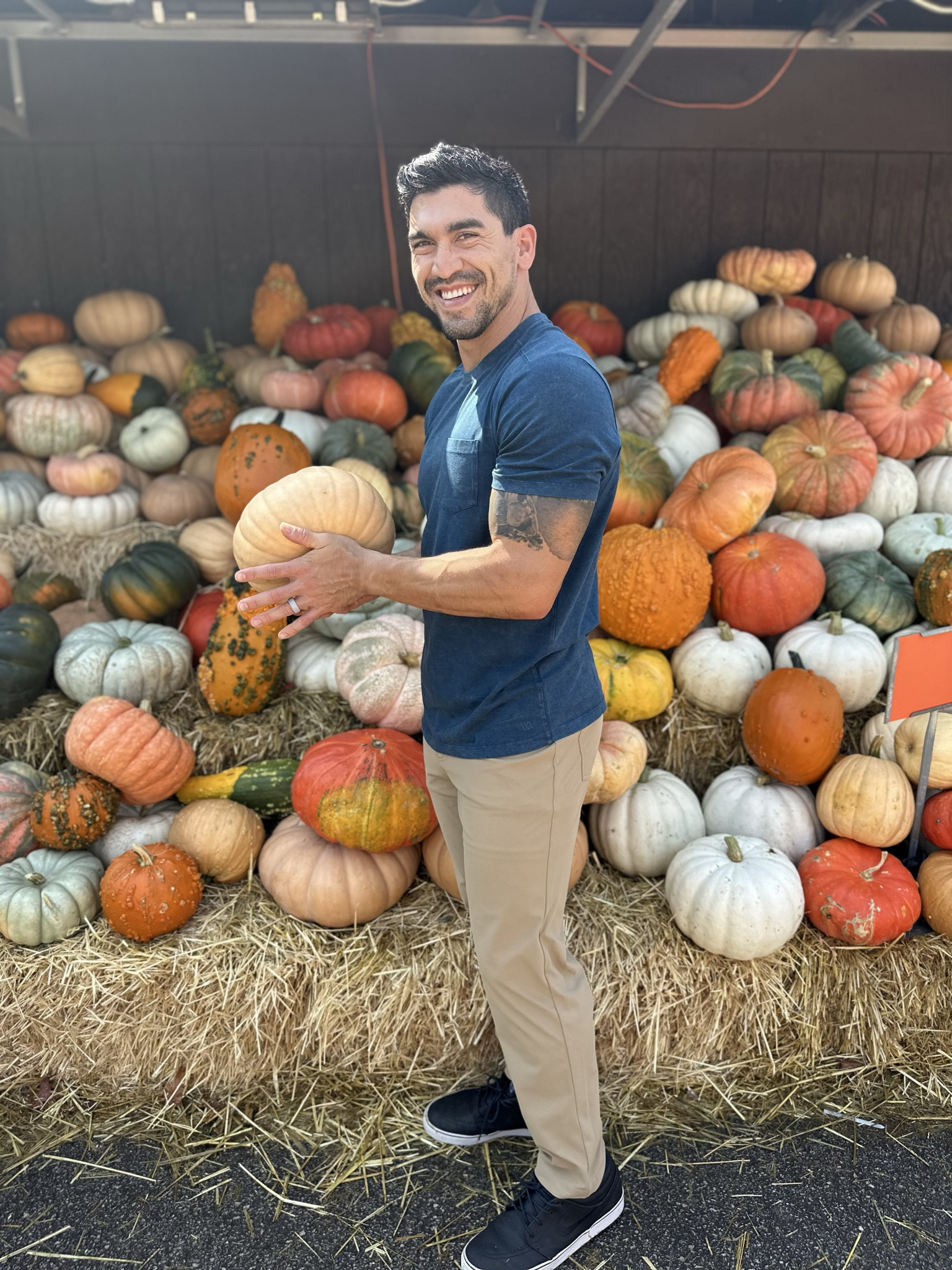 Another warm fall day means another outdoor adventure with the family! These lightweight pants from VRST fit great and come with four way stretch but can be a little pricey. However I also have similar ones from Puli on Amazon that also have an amazing fit and 4 way stretch for less than half the price! Check them out! The shirt is also from VRST which I love to heather blue colorway and it definitely has a nice form fitting look. Let me know if you have any other questions about the look!

Men’s fashion, men’s athleisure, men’s pants, men’s athletic wear

#LTKmens #LTKstyletip #LTKGiftGuide