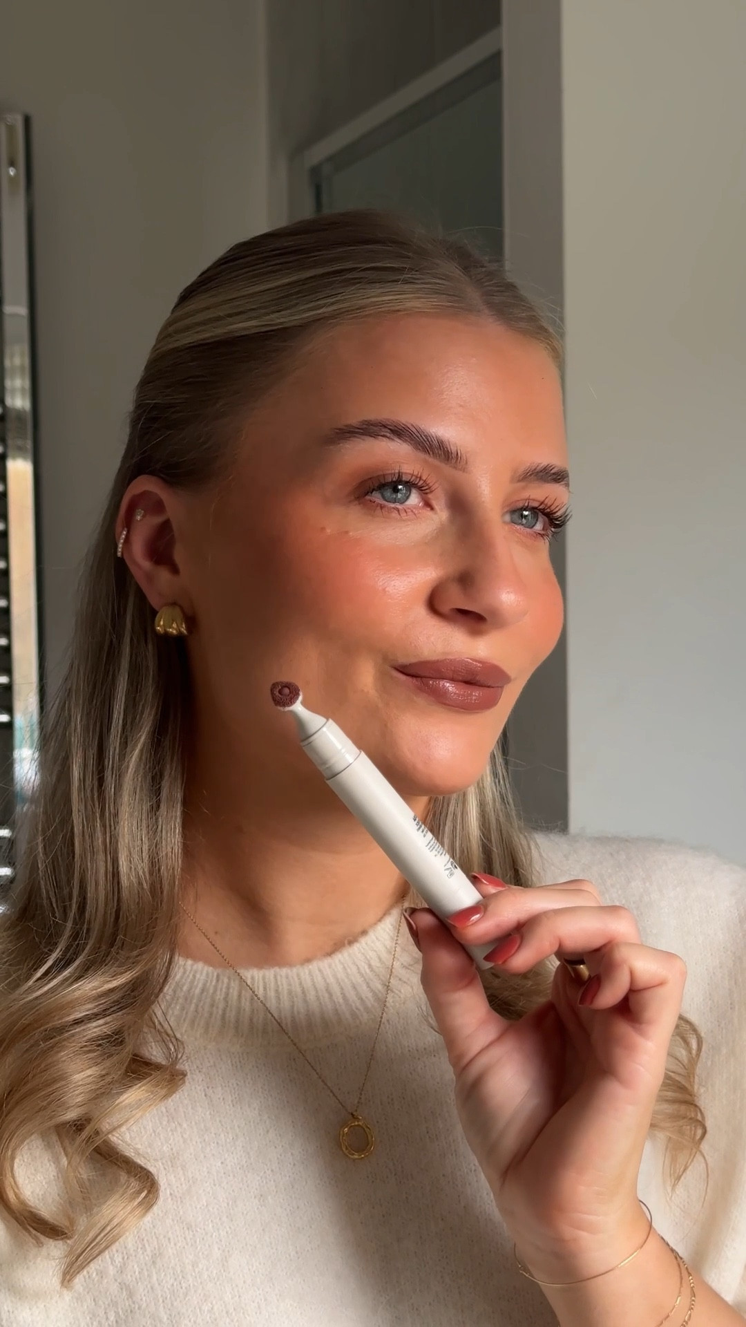 Autumn lip combo 🍂 

Pulling out the toasty tones for autumn, wearing shade Fawn in lip liner and Rosa in lipstick! 



#LTKbeauty #LTKautumn #LTKuk