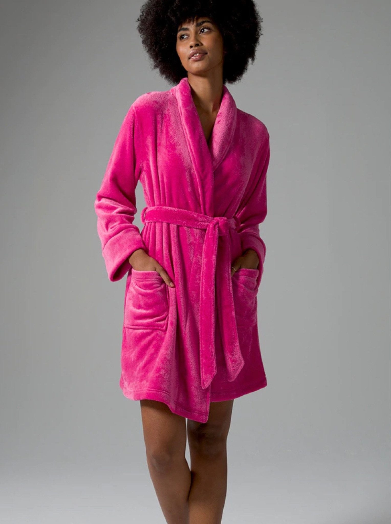 Plush Short Robe - Pink Kiss

#LTKunder50 #LTKFind #LTKsalealert