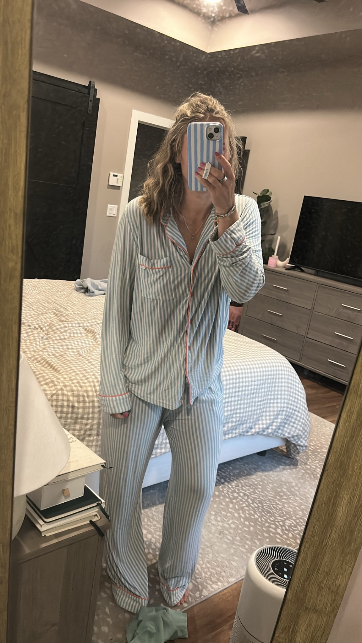 Cozy Earth pjs will forever be a favorite. I size up to a medium so they’re extra comfy & I can dry. 

#LTKMothersDay #LTKmomlife #LTKSaleAlert