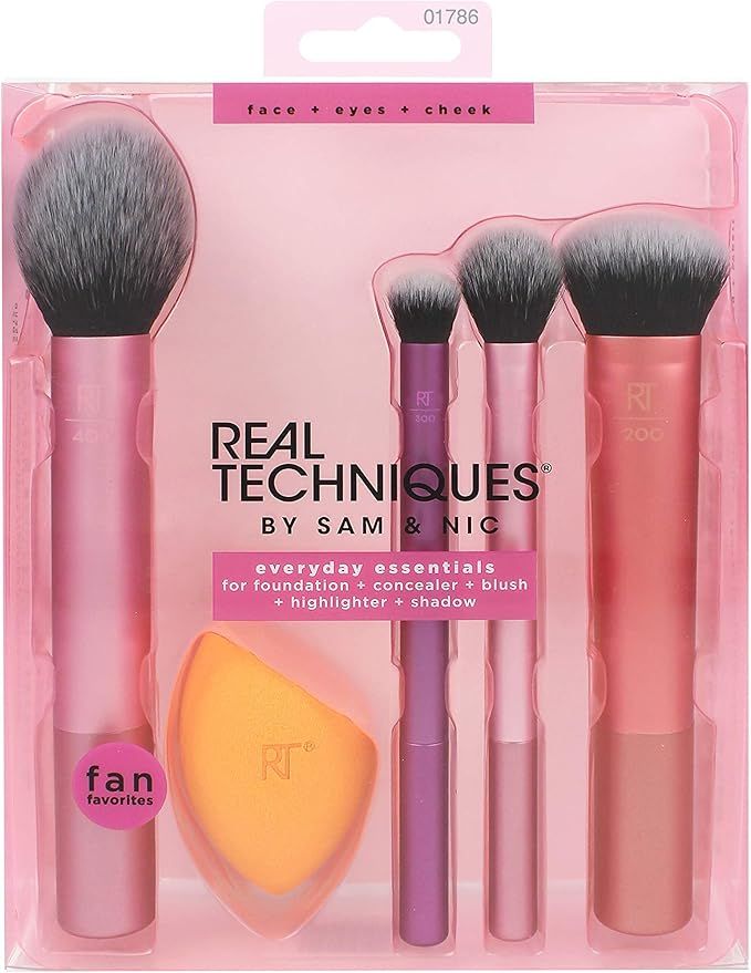 Real Techniques Everyday Essentials Makeup Brush Complete Face Set (Miracle Complexion Sponge, Ex... | Amazon (UK)